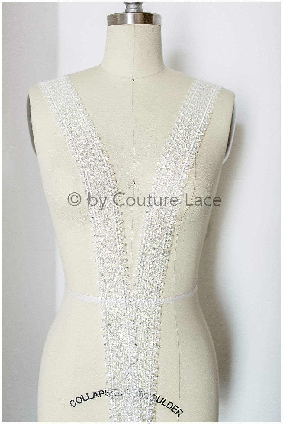 Lace trim/ Boho lace trim off-white/ Bridal veil lace trim/ Bridal lace/ Lace embroidery// T19-071