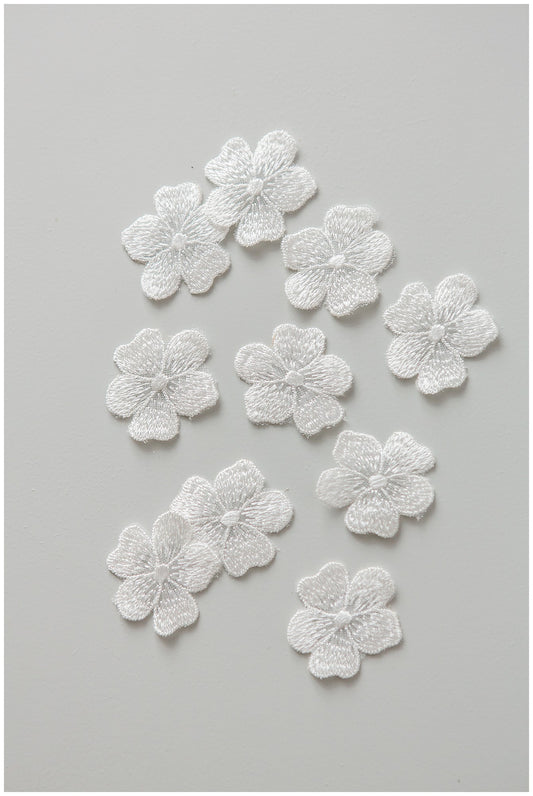 10Stk. 3D Spitzenblumen zum Aufnäher/ 3D Blüten Spitzen Applikation/ Hochzeitskleid Spitzenapplikation/ Brautspitze// A17-164