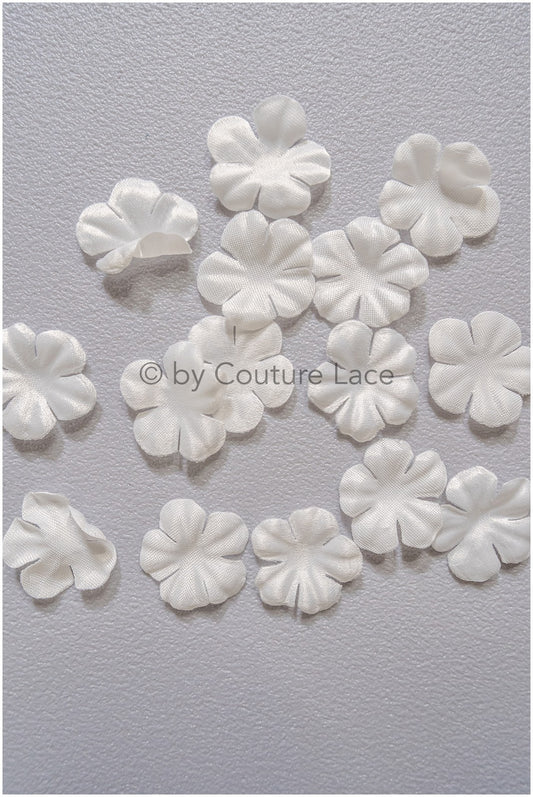 7g. Fleurs de dentelle 3D/ Coudre sur des fleurs 3D/ Applique de dentelle de fleurs 3D/ Applique de dentelle de robe de mariée// A24-437