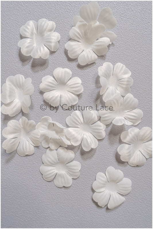 14g. Fleurs de dentelle 3D/ Coudre sur des fleurs 3D/ Applique de dentelle de fleurs 3D/ Applique de dentelle de robe de mariée// A24-443