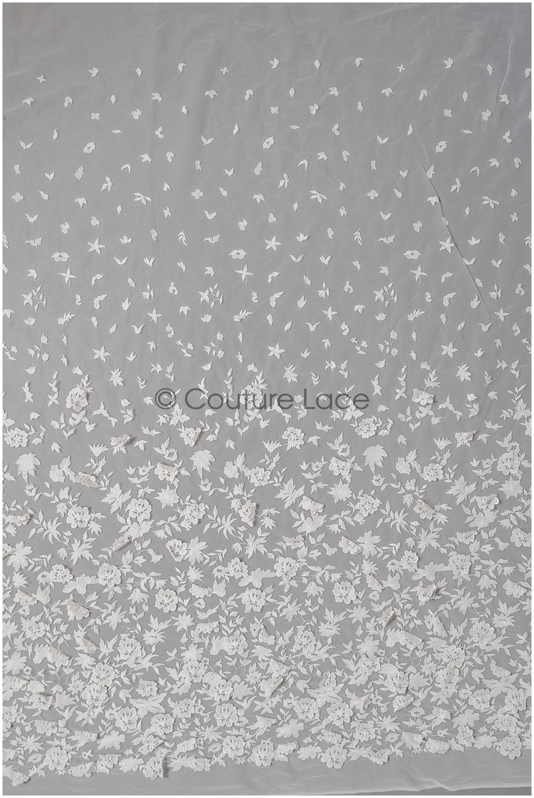Romantische Brautspitze mit 3D Blüten, Bestickte florale Spitze mit 3D Blumen // L25-431W