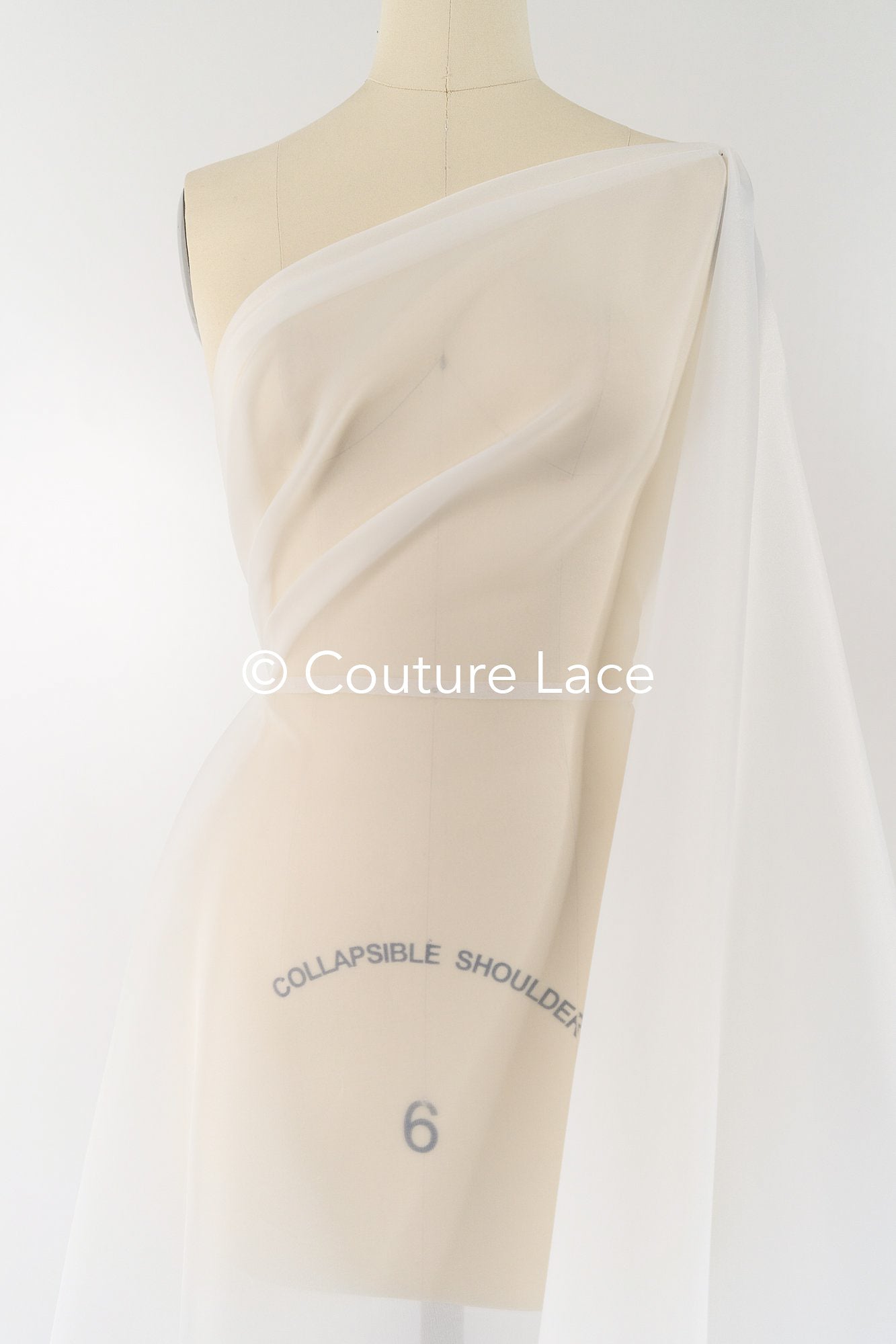 3 meter wide bridal organza fabric – ideal for voluminous wedding dresses, skirts & decoration // R-058