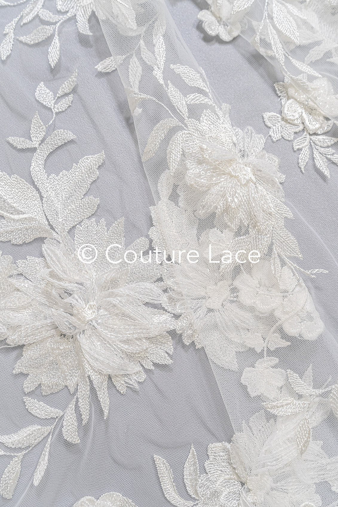 Florale 3D Blumen-Spitze für Brautkleider mit handgemachten 3D Blumen // L25-725