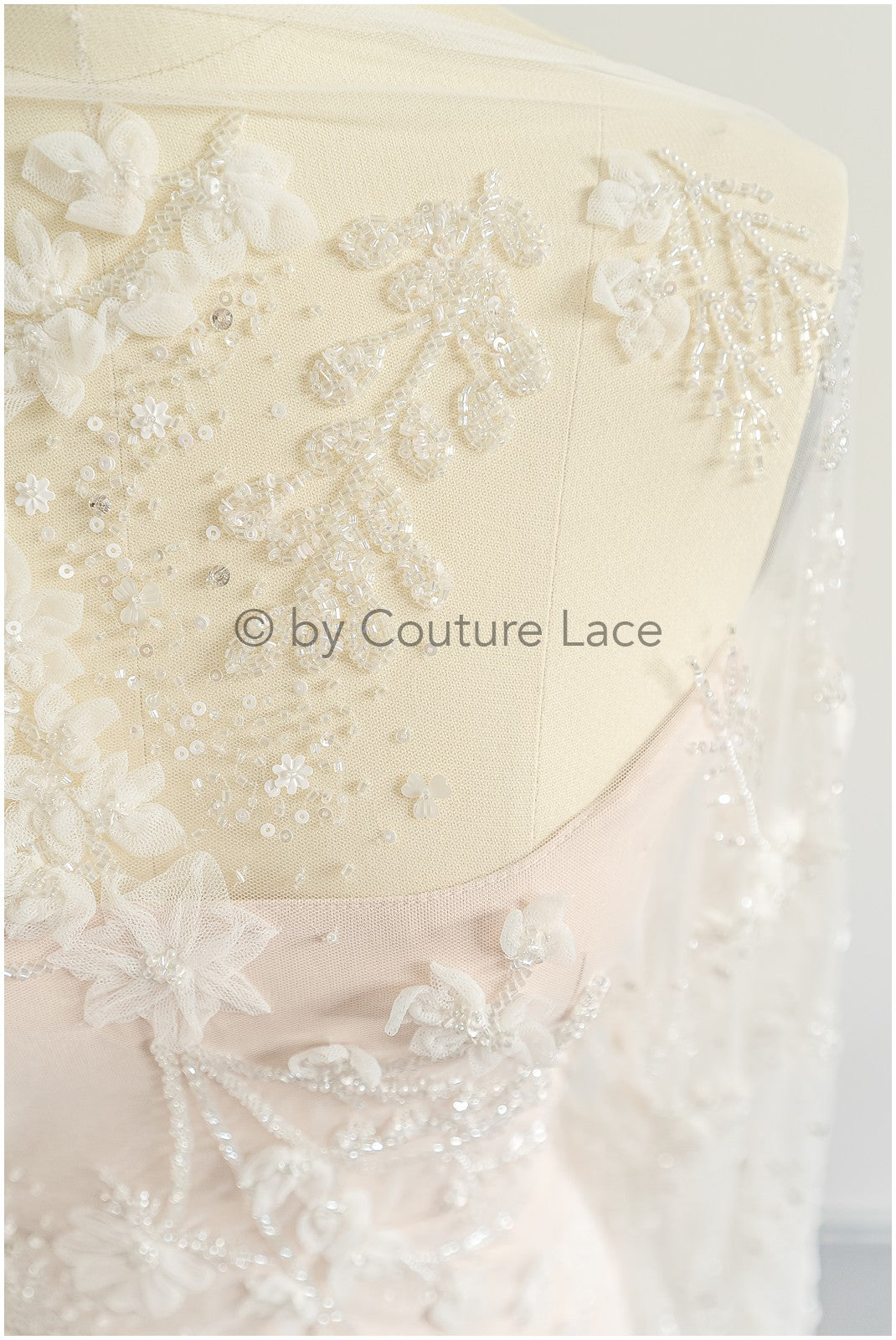 Handperlen-Brautspitze, 3D-Blumen-Spitzenstoff, luxuriöse schwere Perlen-Hochzeitskleid-Spitze, Designer-Couture-Spitze// L22-525(1E=85cm)