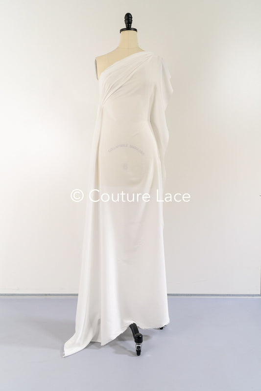 Weicher Viskose Rayon Satin 20MM – Edler Stoff für Brautmode, festliche Kleidung und Heimtextilien // R-131