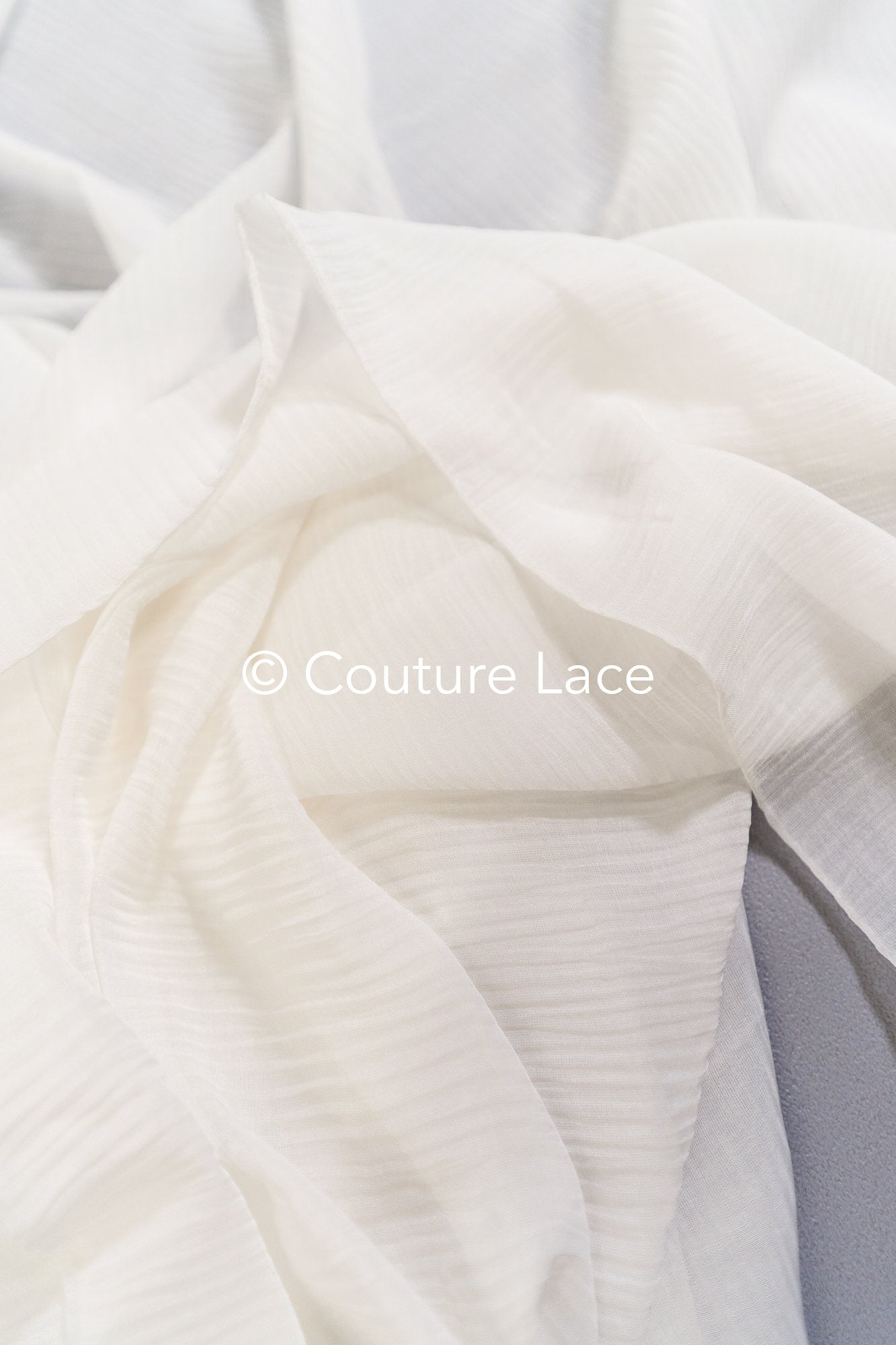 50% silk/ 50% viscose - crinkle chiffon/ crash chiffon for wedding dresses, silk scarves & nightwear // R-133