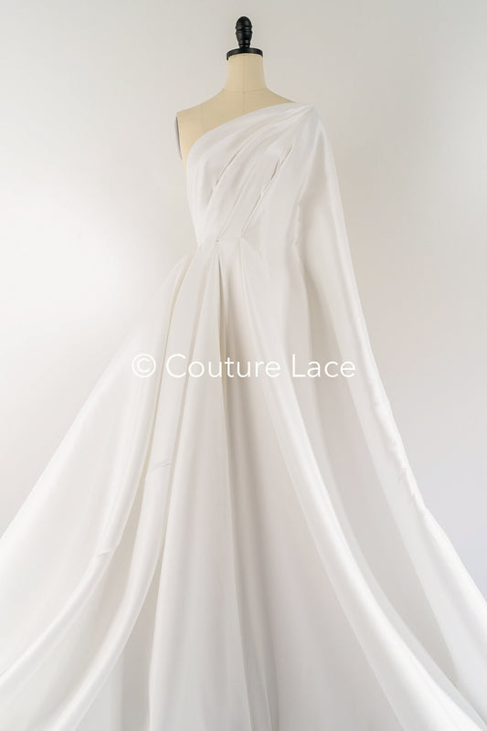 Stretch Mikado für Brautkleider – Hochwertiger elastischer Stoff für kreative Hochzeitskleider | Ideal für Brautmode, Taufkleider und Hochzeitsdekoration/ R-197