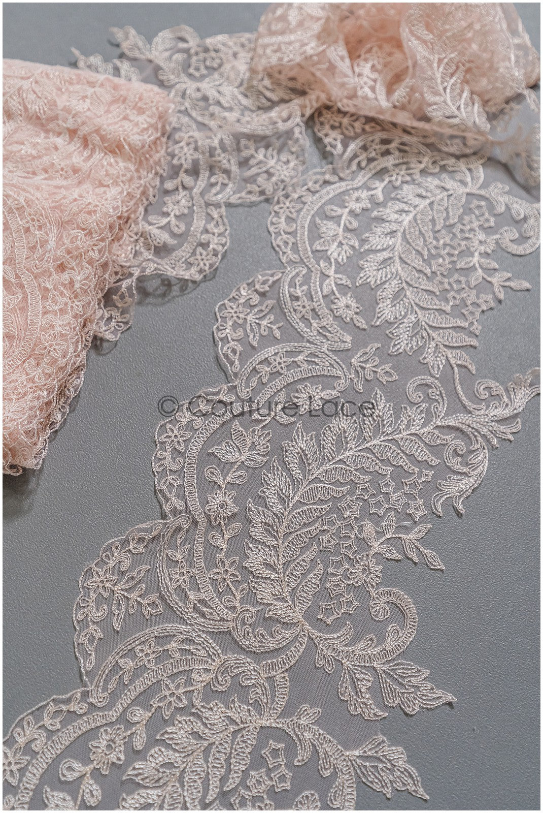 Brautspitze Borte Pfirsich/ Spitzenborte Pfirsich / Spitze Borte/ Spitzenborte für Abendkleid// T24-160