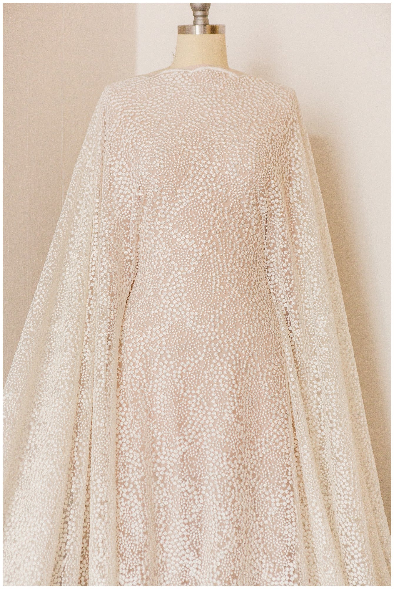 Dot-Lace/ Brautspitzenmaterial/ Offwhite-Brautspitze/ Dot-Design-Hochzeitsspitze/ Couture-Spitze // L18-195