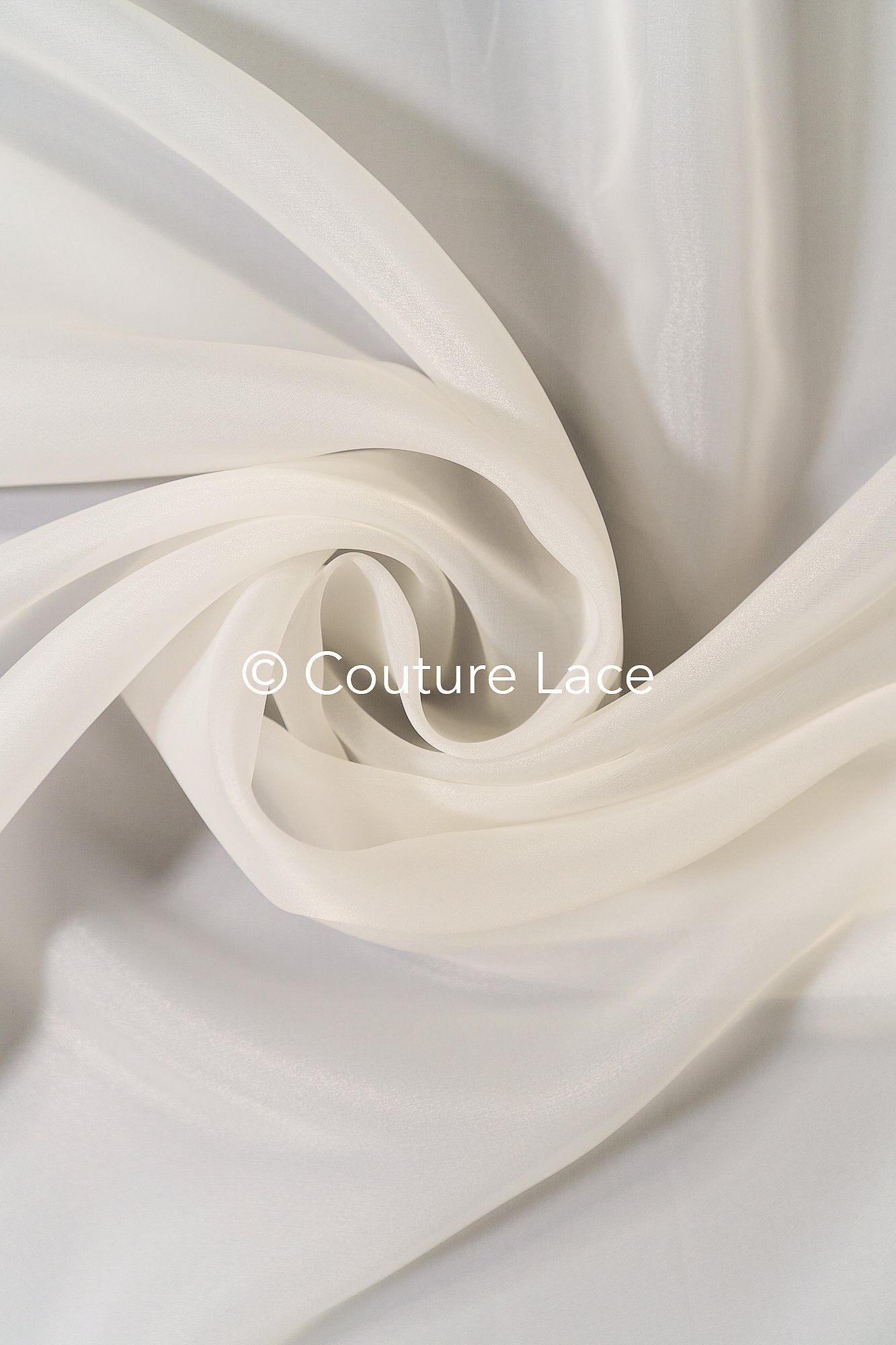 3 meter wide bridal organza fabric – ideal for voluminous wedding dresses, skirts & decoration // R-058