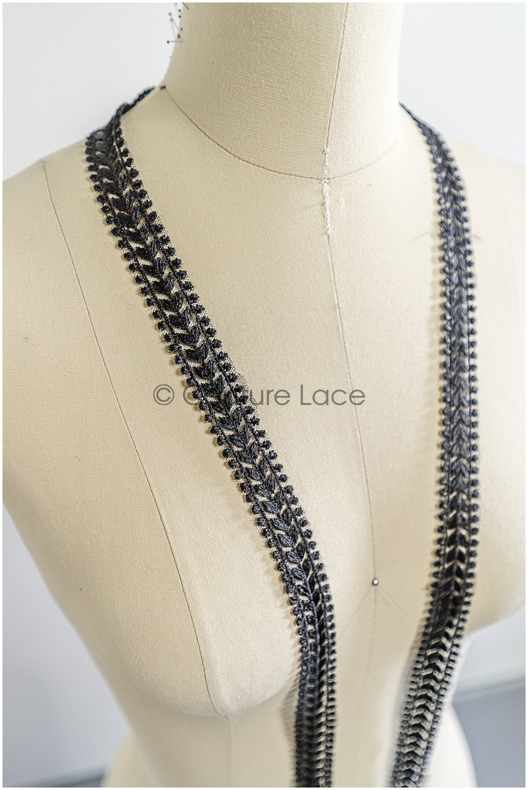 Brautspitze Borte Schwarz/ Spitzenborte/ Brautgürtel Borte/ Spitzenborte für Brautkleid// T24-154