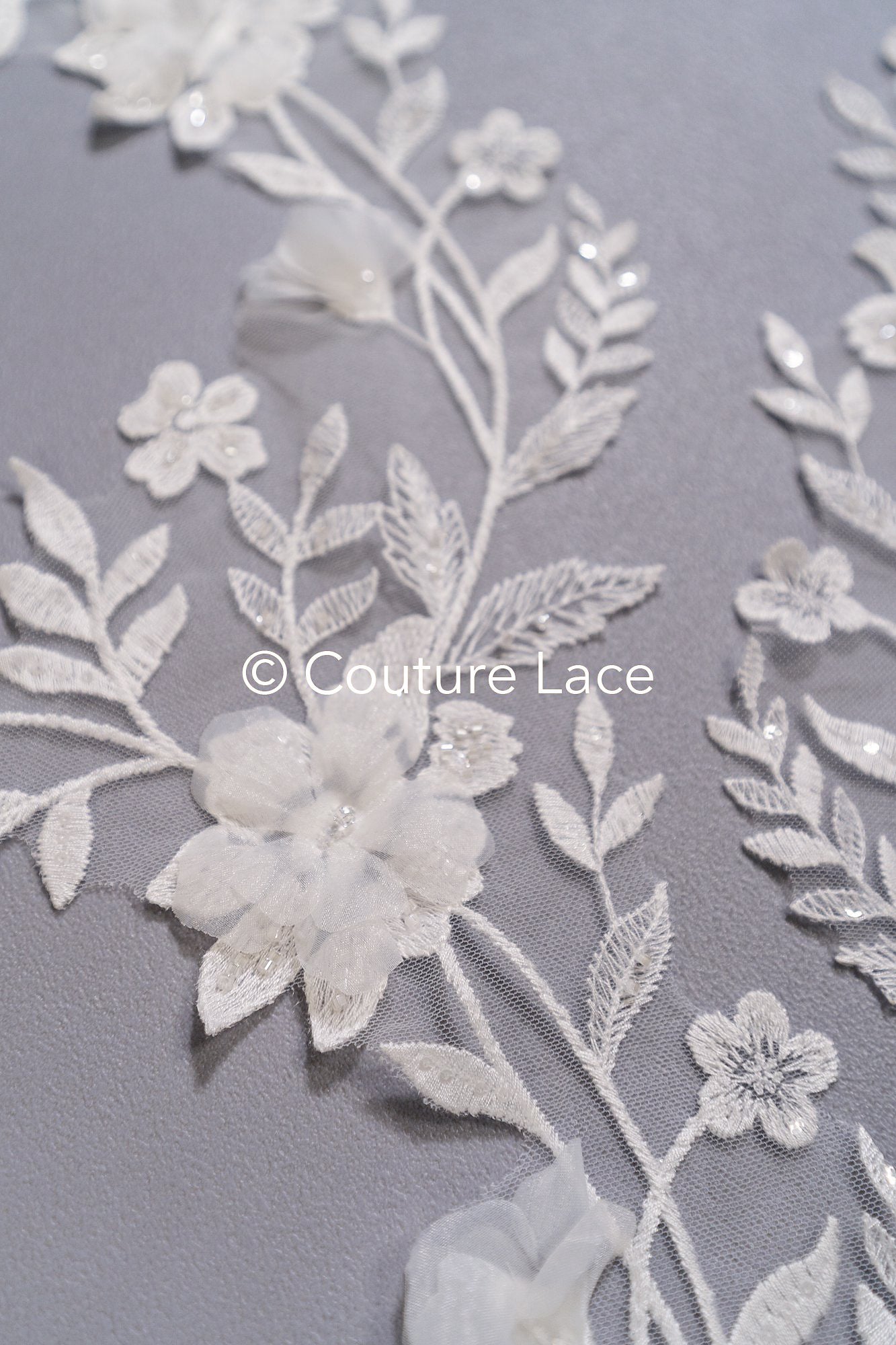 3D Blumen Applikationen für Brautkleider // A25-473