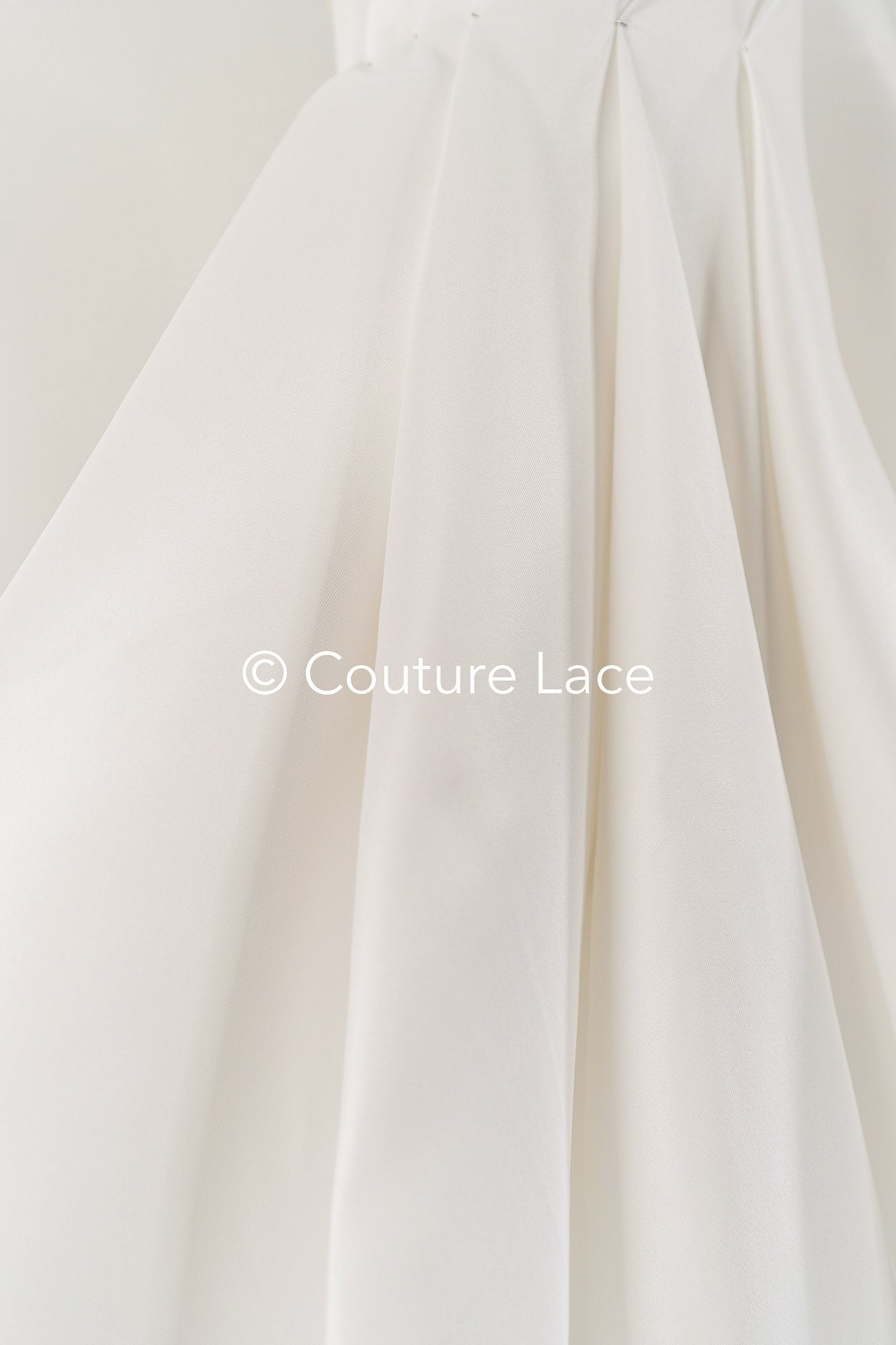 Stretch Mikado for wedding dresses – High-quality elastic fabric for creative wedding dresses | Ideal for bridal wear, christening dresses and wedding decorations/ R-197