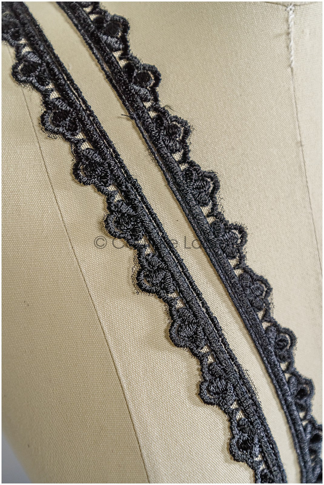 Brautspitze Borte Schwarz/ Spitzenborte schwarz/ Braut Borte/ Spitzenborte für Abendkleid// T24-156