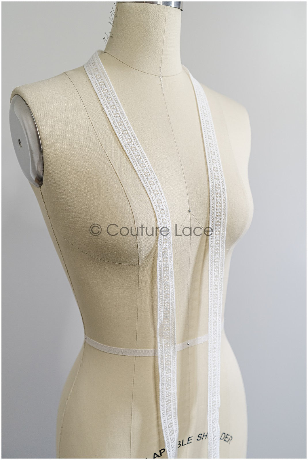 Brautspitze Borte Weiß/ Spitzenborte off-white / Braut Borte/ Spitzenborte für Brautkleid// T24-159