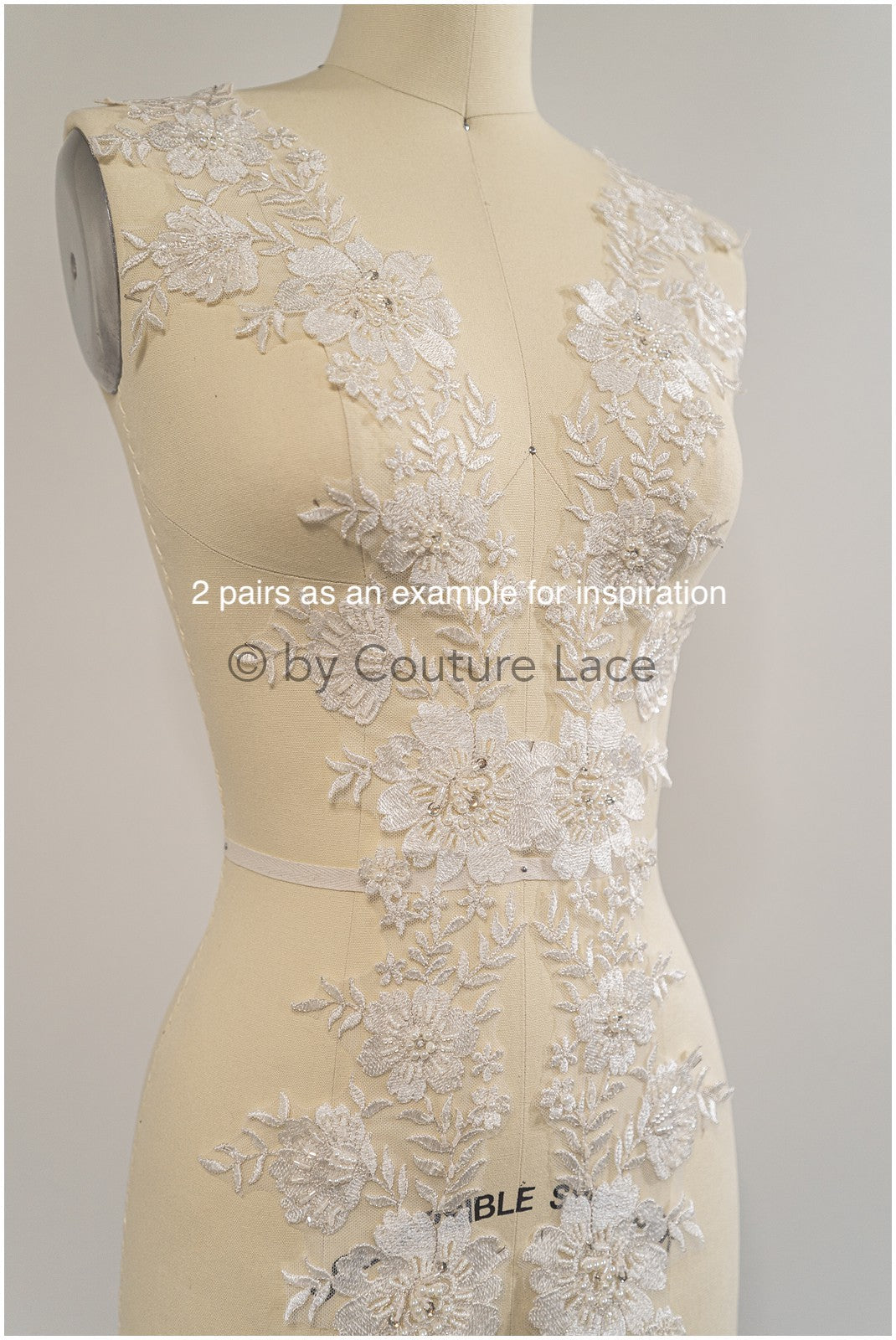 Brautspitze Borte mit Perlen & Pailletten/ Spitzenborte off-white / Braut Borte/ Spitzenborte für Brautkleid// T24-121