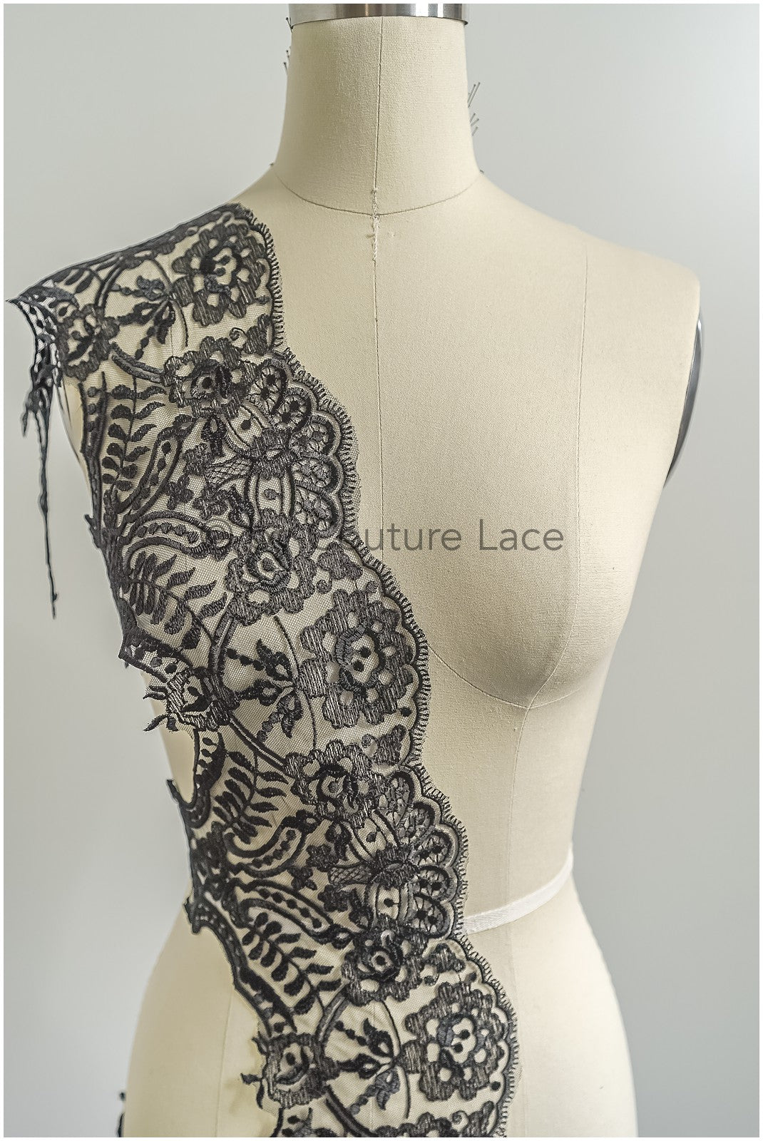 Brautspitze Borte Schwarz/ Spitzenborte schwarz/ Braut Borte/ Spitzenborte für Abendkleid// T24-222