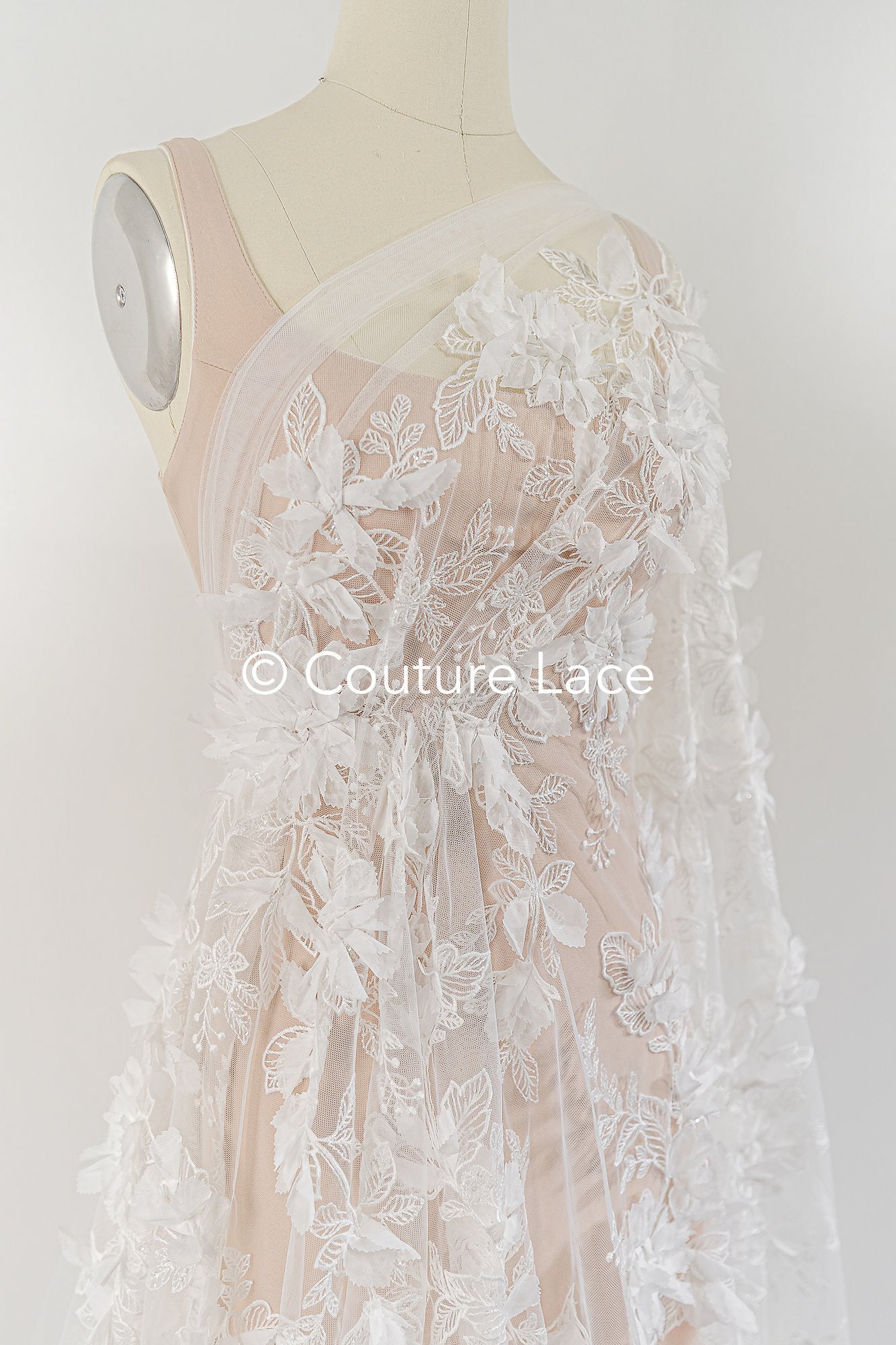 Exquisite floral lace for wedding dresses, luxury bridal lace with 3D flowers // L25-833