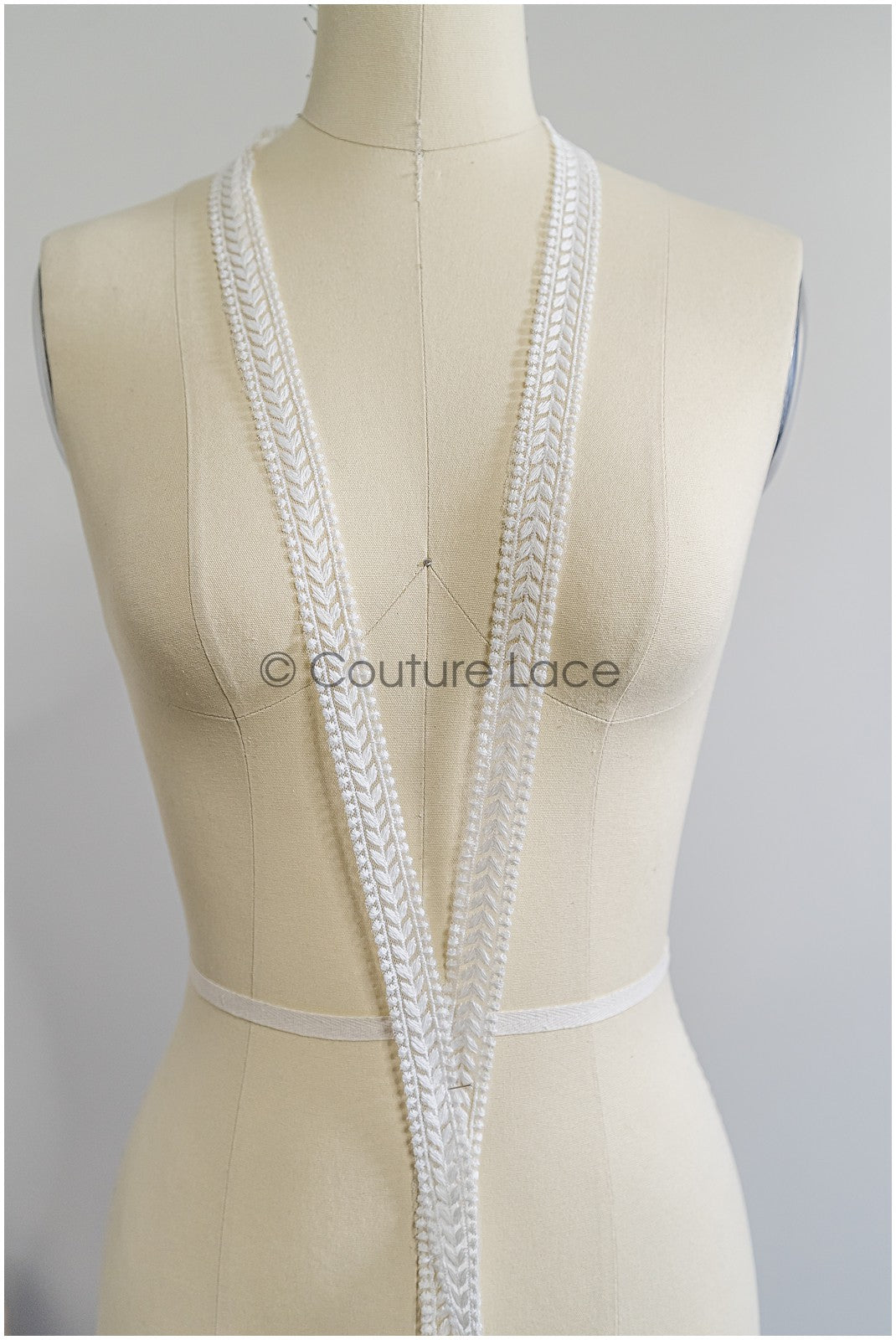 Brautspitze Borte Weiß/ Spitzenborte off-white / Braut Borte/ Spitzenborte für Brautkleid// T24-155Brautspitze Borte Weiß/ Spitzenborte off-white / Braut Borte/ Spitzenborte für Brautkleid// T24-155