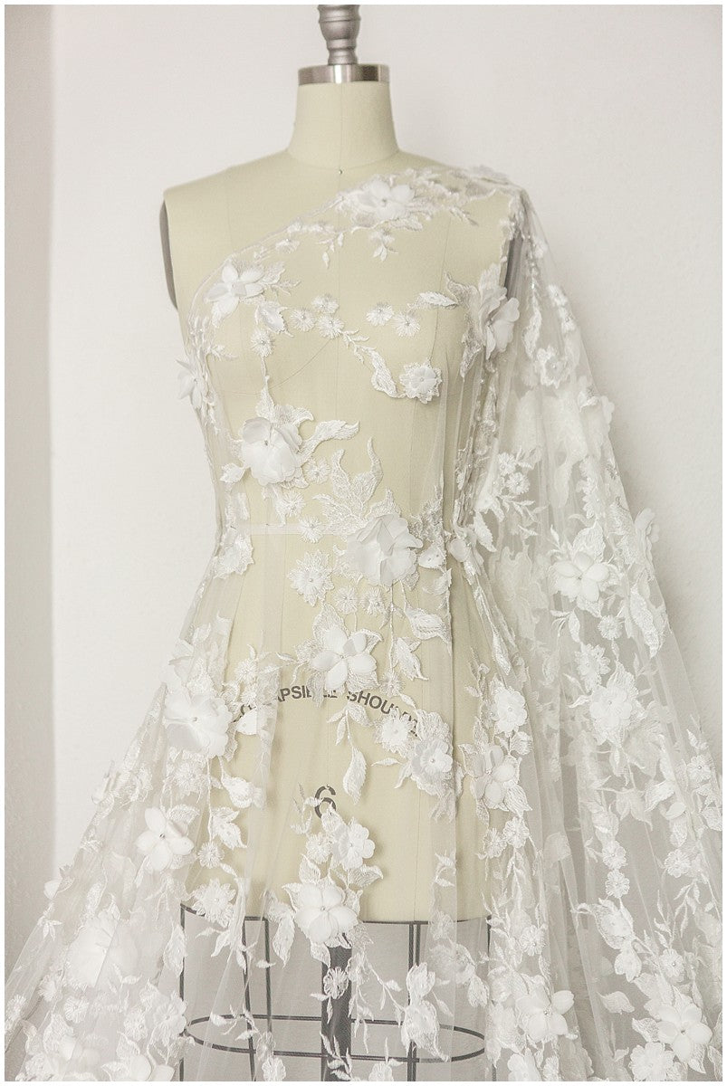 Perlen Spitzenstoff mit 3D-Blumen Off-White/ Couture Spitzenstoff/ Braut Spitzenstoff/ Perlen Spitze// L23-171A