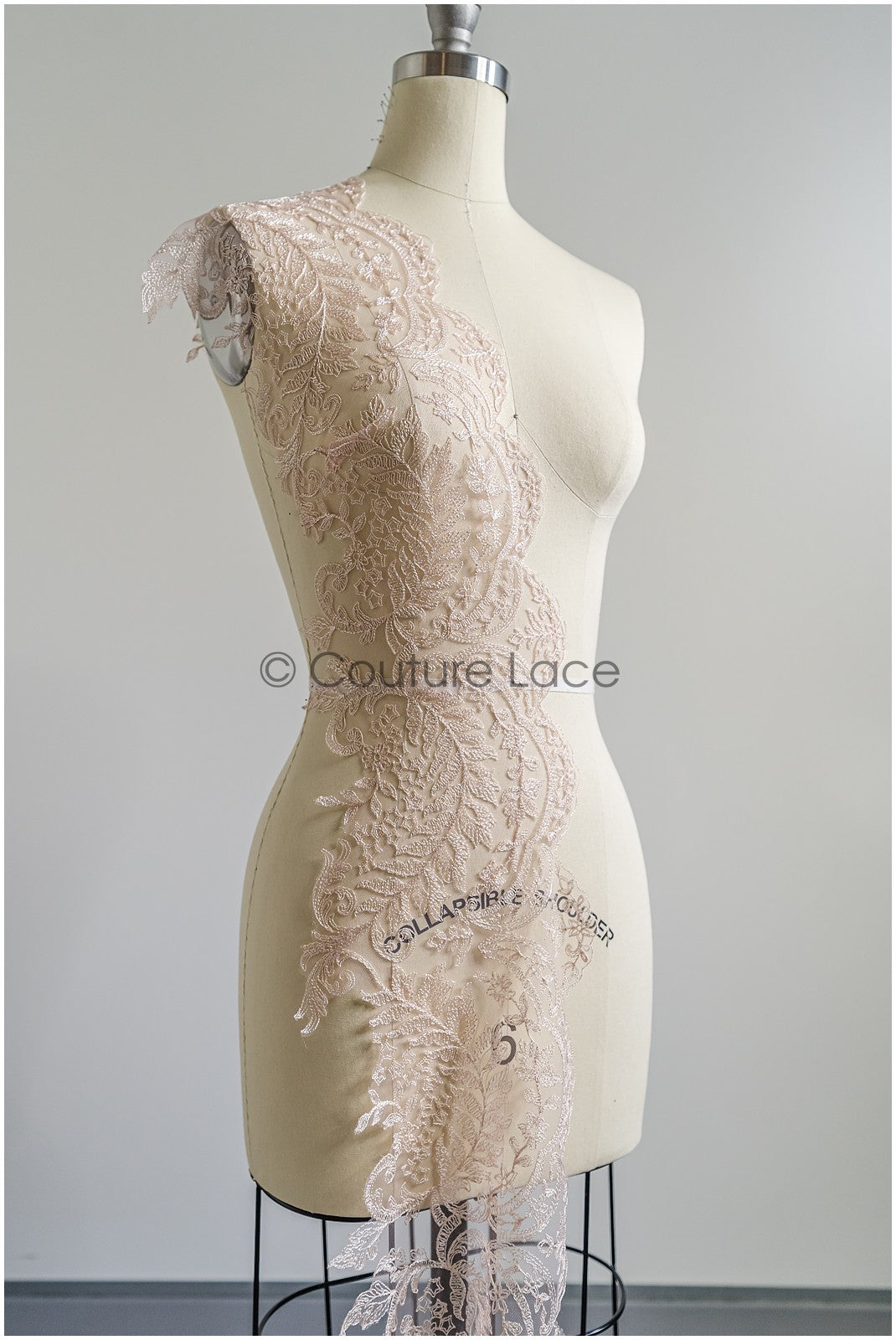 Brautspitze Borte Pfirsich/ Spitzenborte Pfirsich / Spitze Borte/ Spitzenborte für Abendkleid// T24-160
