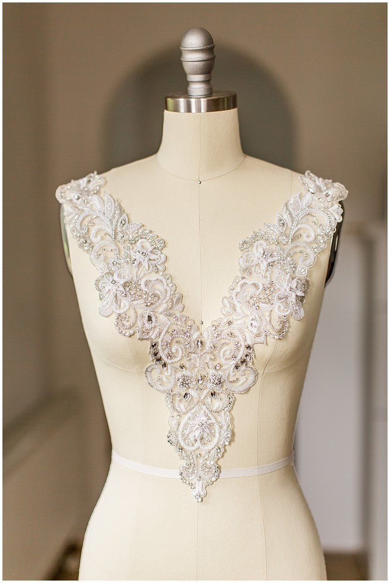 Kristall-Halskette, Braut-Halskette, Hochzeitsschmuck, Strass-Halskette, Handbeaded Swarovski Halskette// E-013
