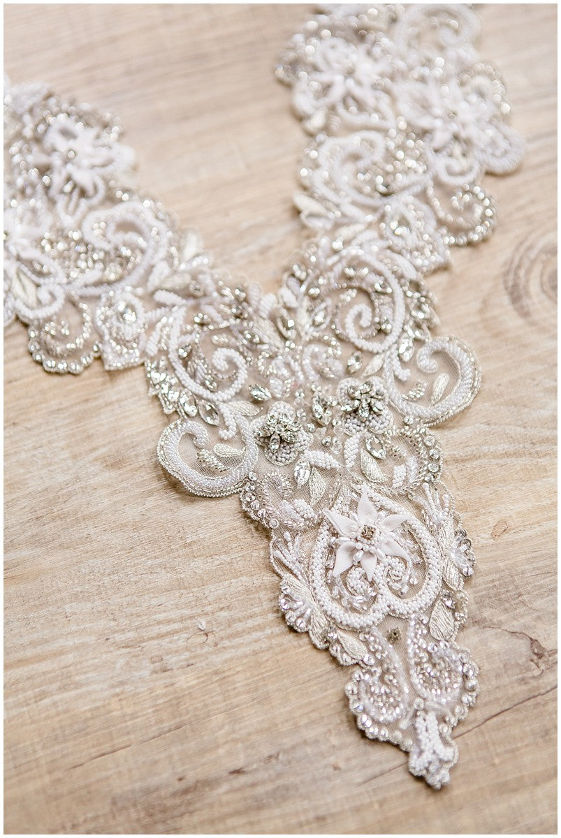Kristall-Halskette, Braut-Halskette, Hochzeitsschmuck, Strass-Halskette, Handbeaded Swarovski Halskette// E-013