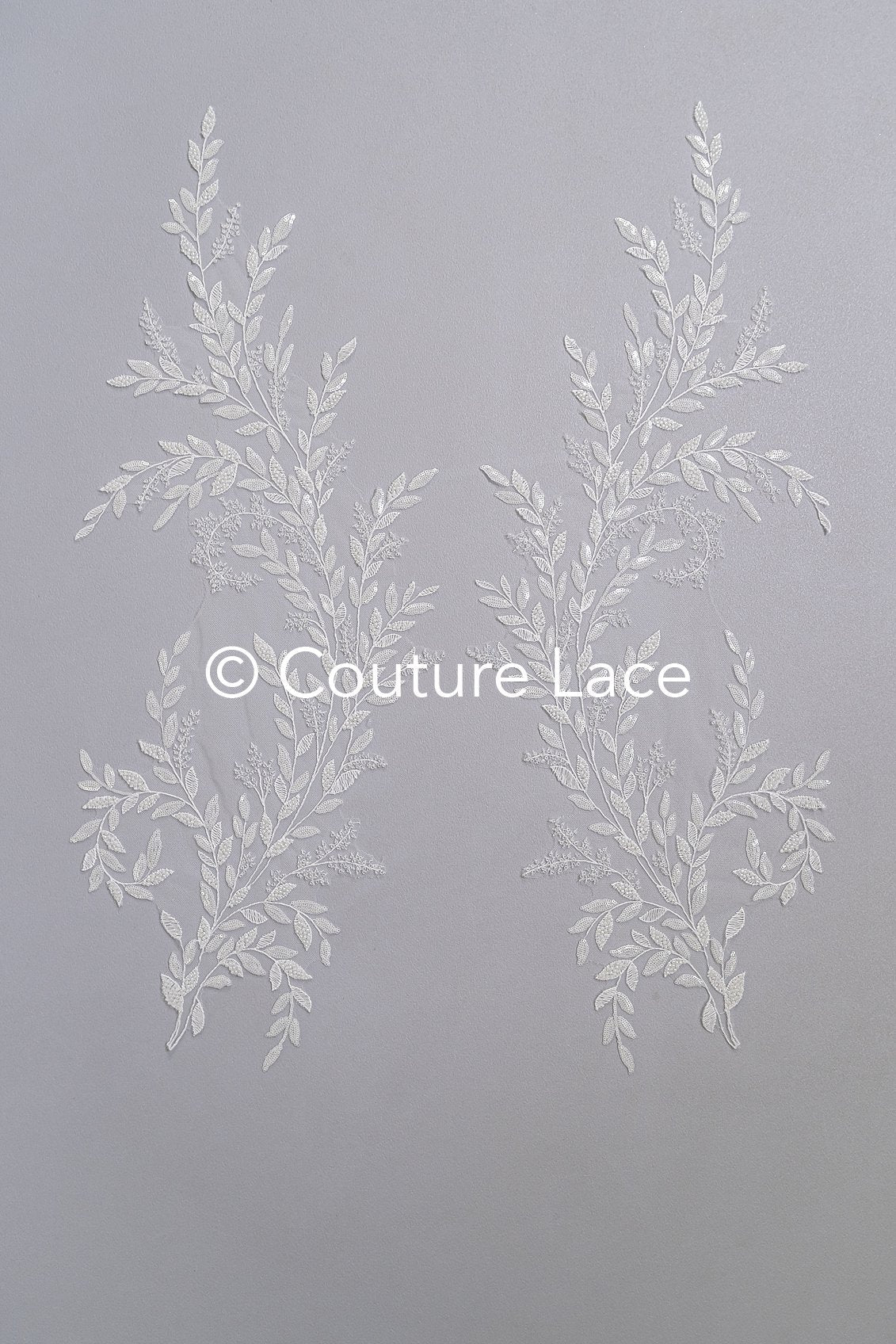 Perlen Applikationen für Brautkleid Off-White/ Blumenspitzen Aufnäher/ bestickte Spitzenapplikationen/ Spitzenapplikationen// A24-216