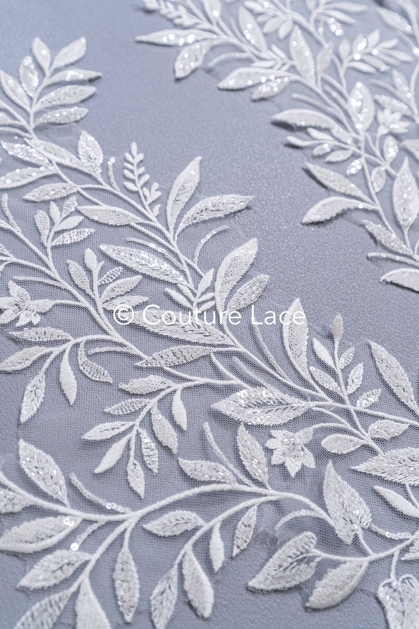 Applikation weiß mit Perlen & Pailletten/ Hochzeitskleid Spitzenapplikation/ Braut Applikation// A24-061