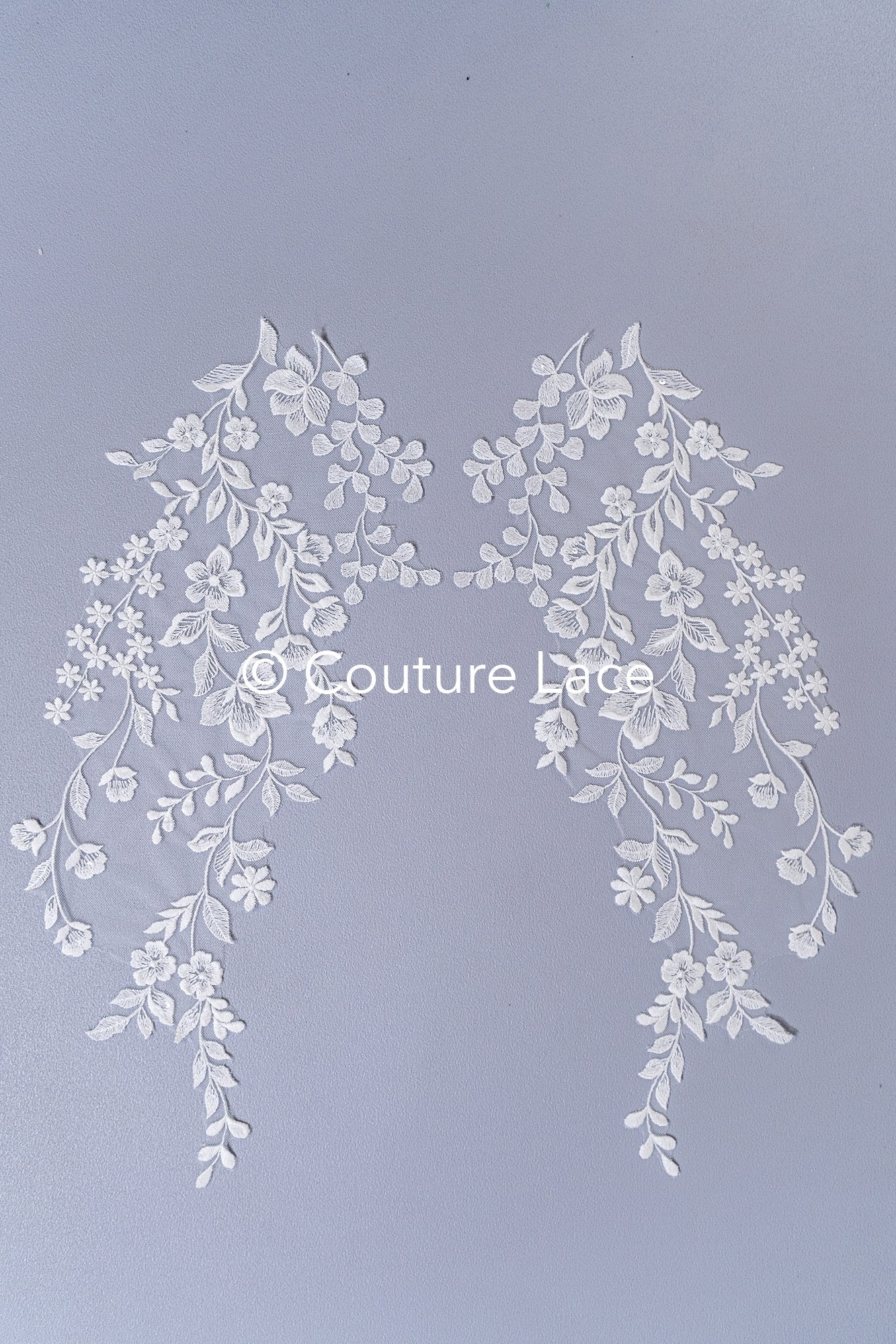 Romantische Applikation weiß / florale Hochzeitskleid Spitzenapplikation mit Pailletten/ Braut Applikation// A24-171B