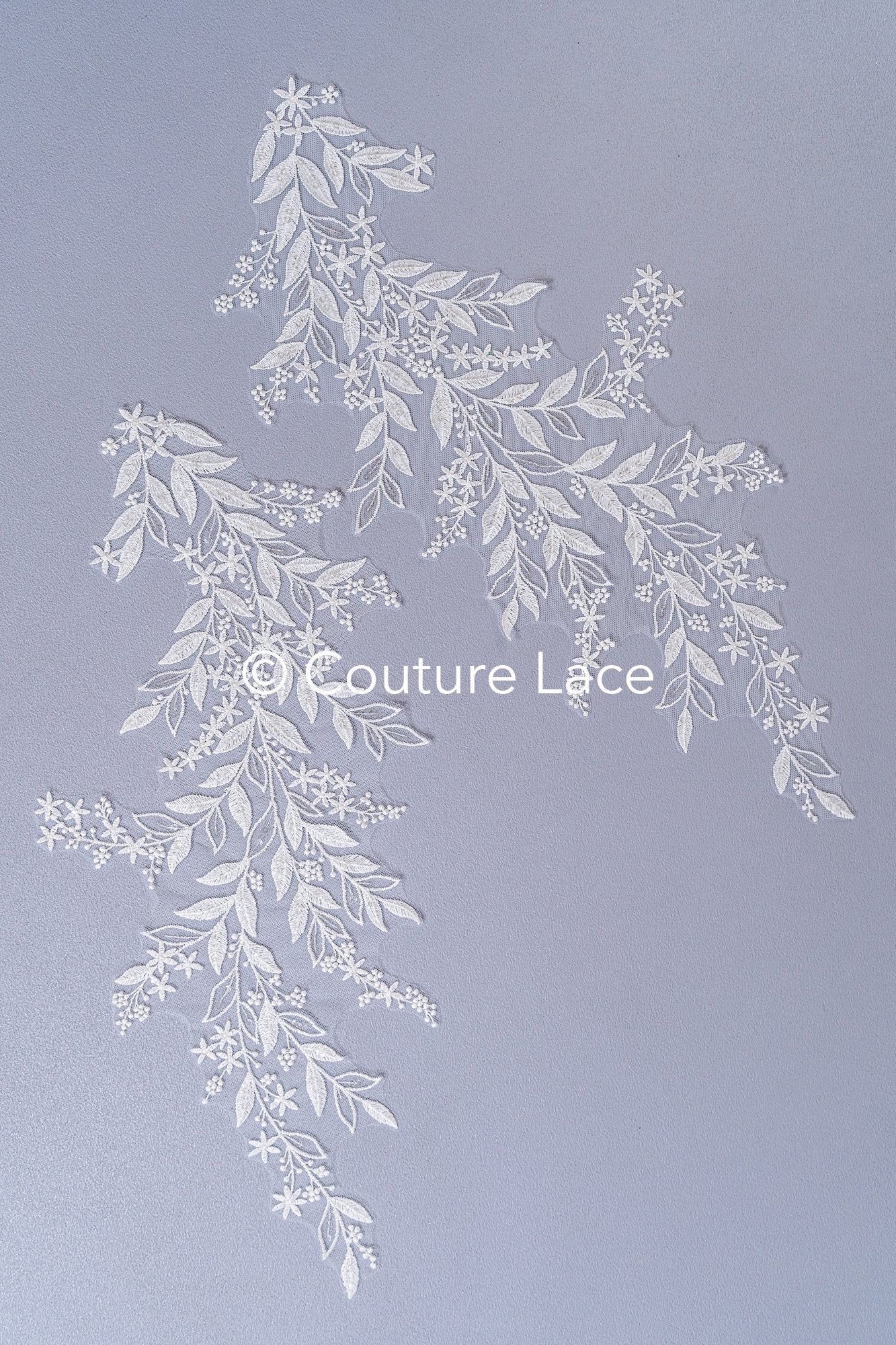 Romantische Applikation off-white/ Brautapplikation mit Blumen/ Brautkleid Spitzenapplikation/ Brautspitze Applikation// A24-372