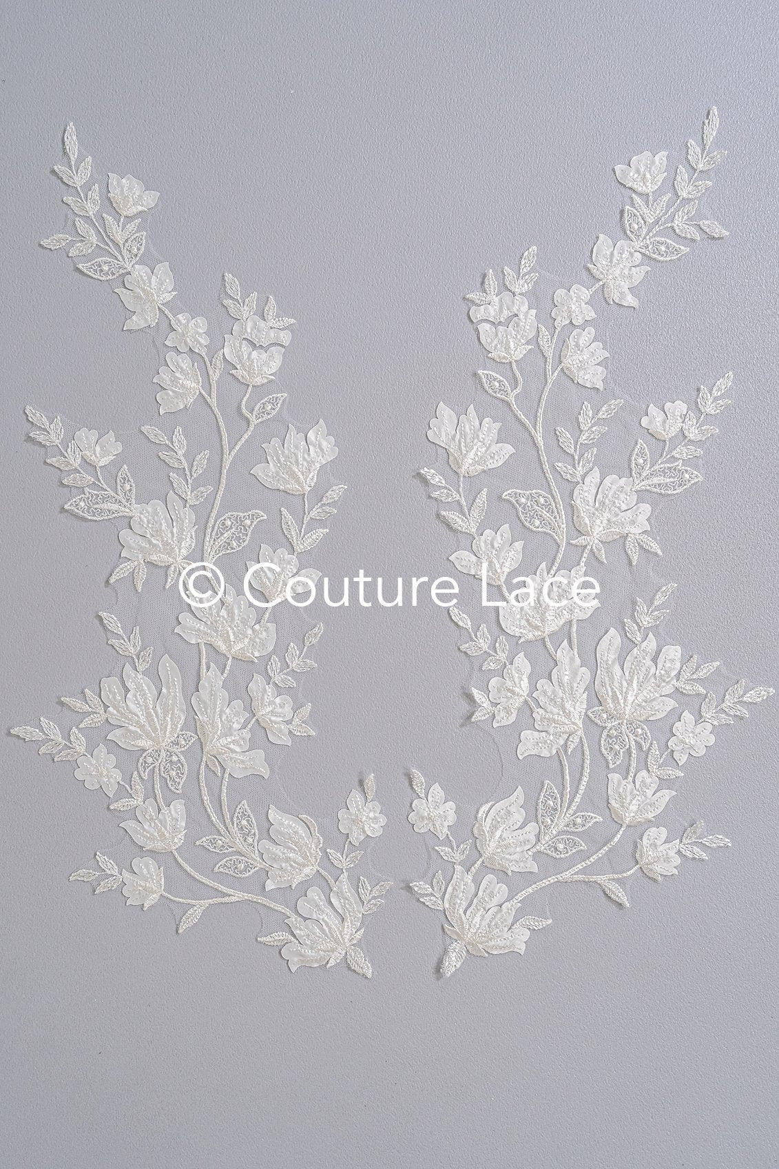 Romantische Applikation off-white/ Brautapplikation mit Blumen/ Brautkleid Spitzenapplikation/ Brautspitze Applikation// A24-376
