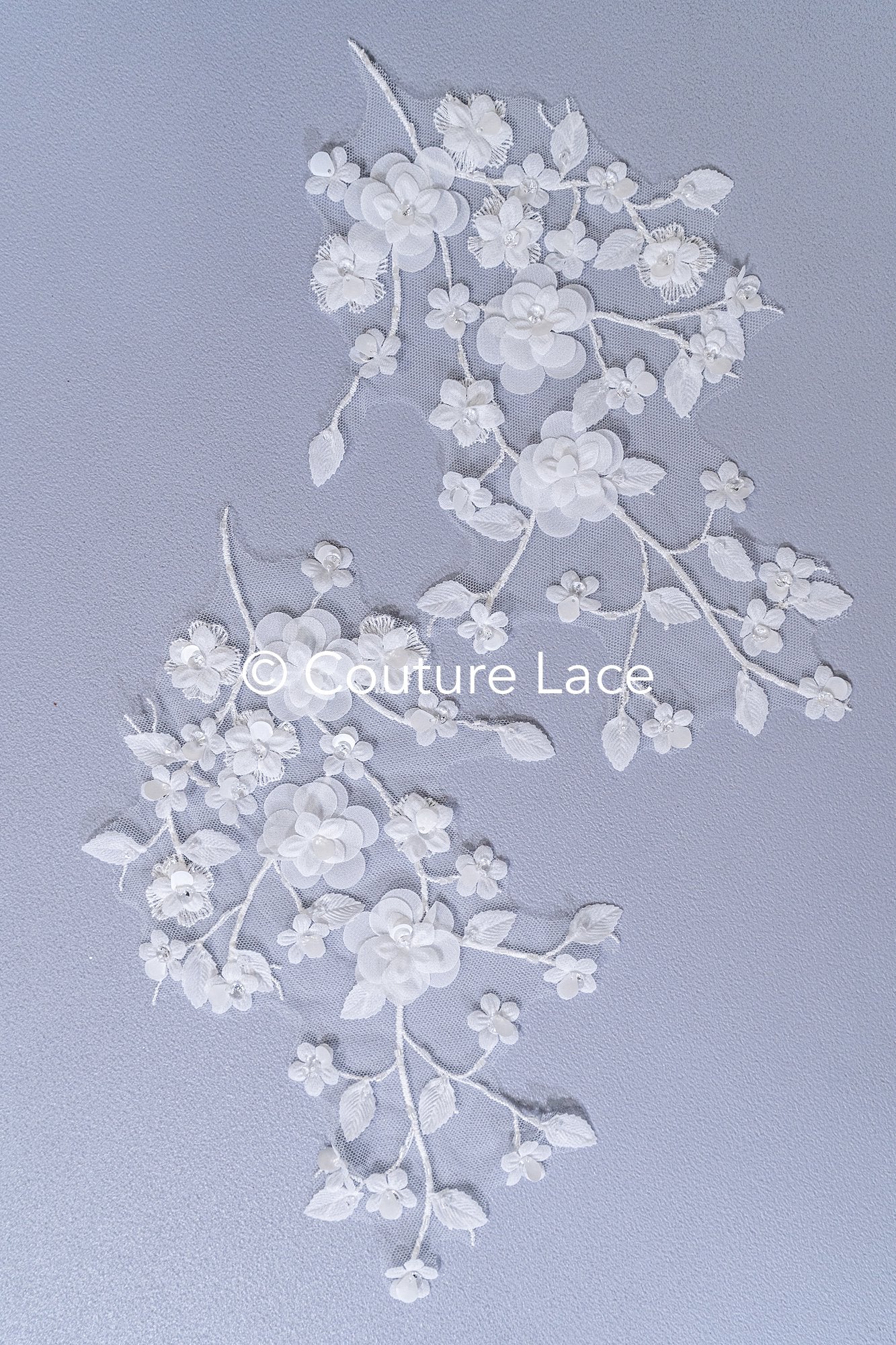 Romantische Applikation off-white/ Brautapplikation mit 3D Blumen & Perlen/ Brautkleid Spitzenapplikation/ Blumen Brautspitze Applikation// A24-382