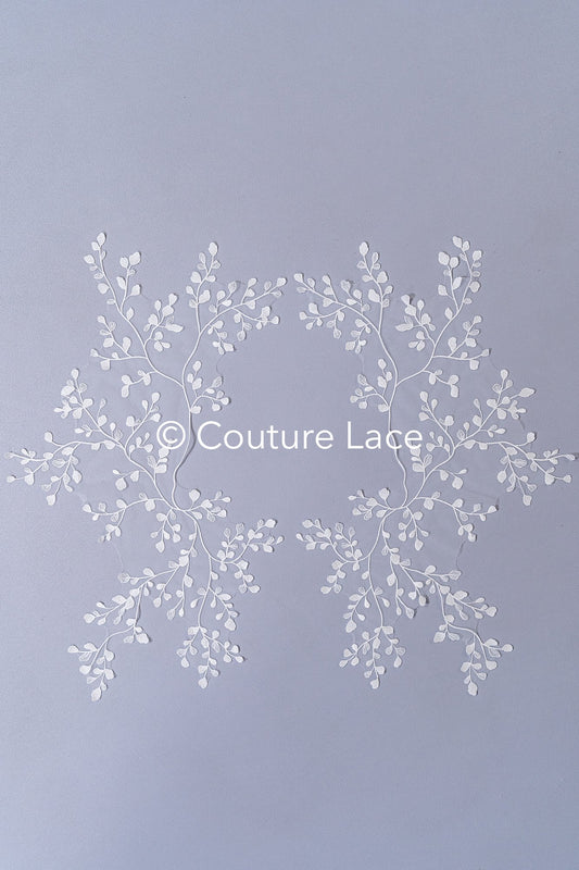 Romantische Applikation off-white/ Brautapplikation mit Blumen & Pailletten/ Brautkleid Spitzenapplikation/ Blumen Brautspitze Applikation// A24-384