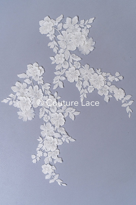 Romantische Applikation off-white/ Brautapplikation mit 3D Blumen & Perlen/ Brautkleid Spitzenapplikation/ Blumen Brautspitze Applikation// A24-385
