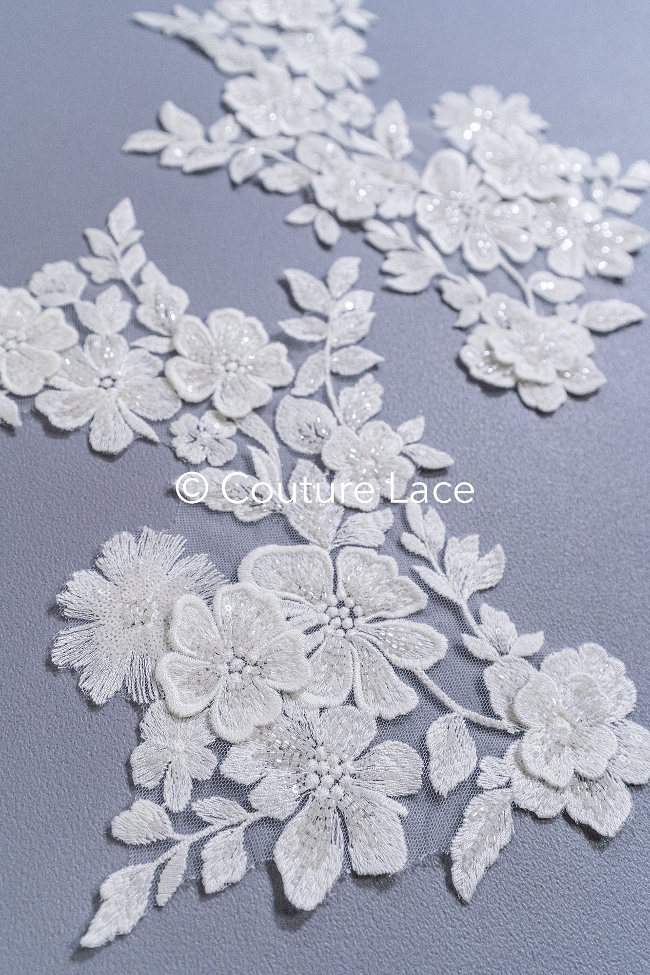 Romantische Applikation off-white/ Brautapplikation mit 3D Blumen & Perlen/ Brautkleid Spitzenapplikation/ Blumen Brautspitze Applikation// A24-385