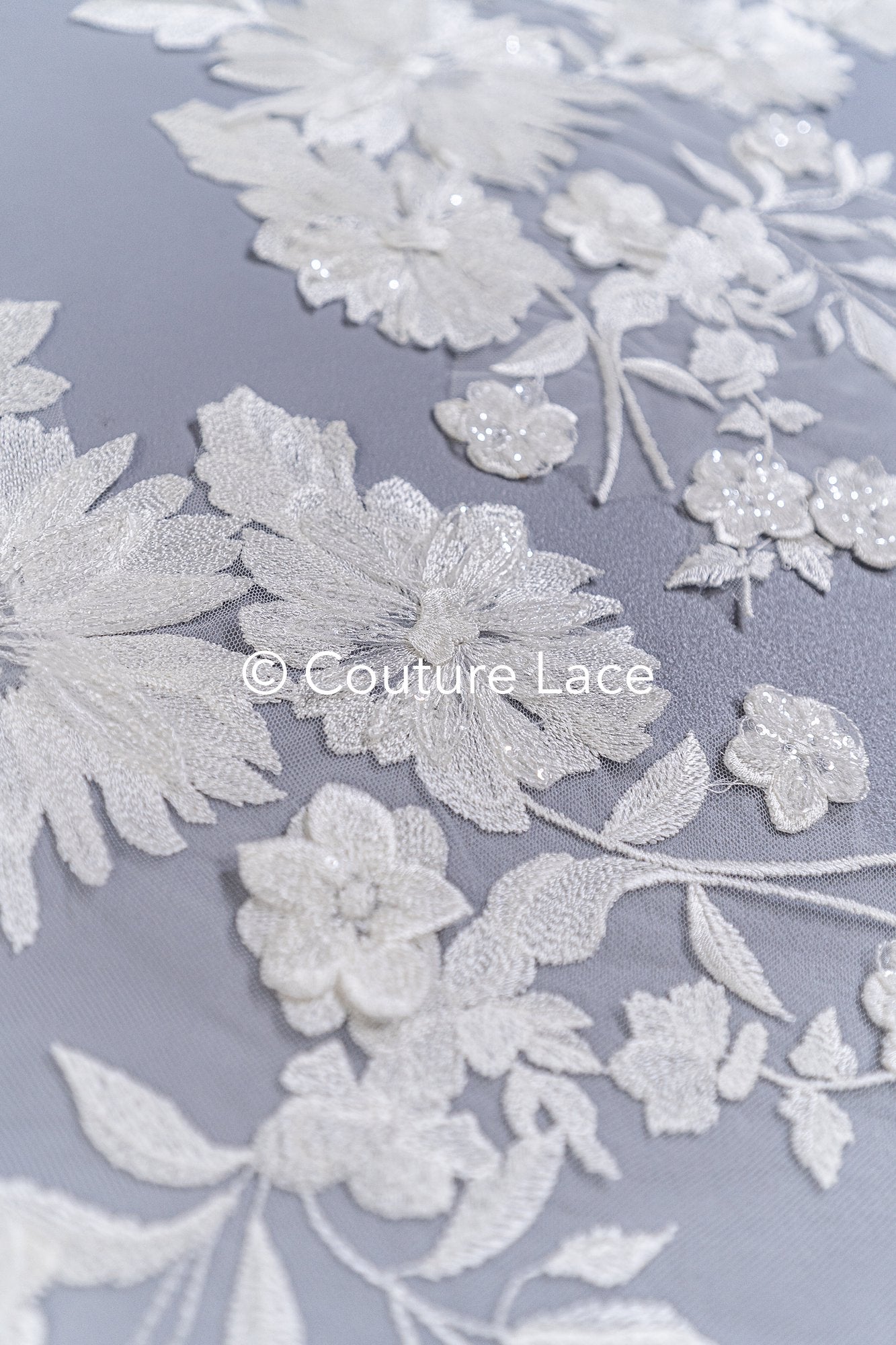 Elegante Braut-Spitzenapplikation/ einzigartige Brautkleid-Verzierungen für Ihren großen Tag// A24-388