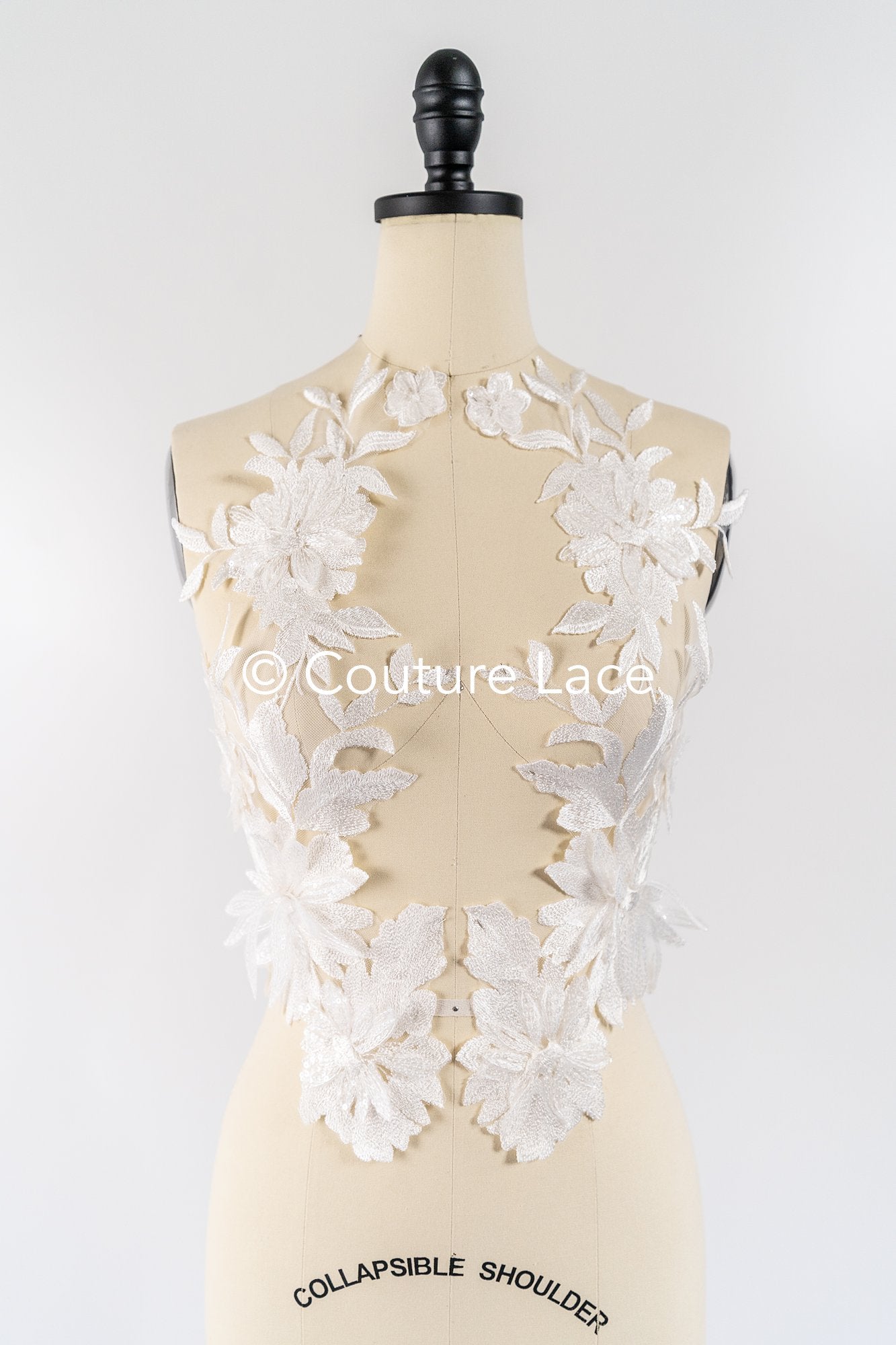 Elegante Braut-Spitzenapplikation/ einzigartige Brautkleid-Verzierungen für Ihren großen Tag// A24-390
