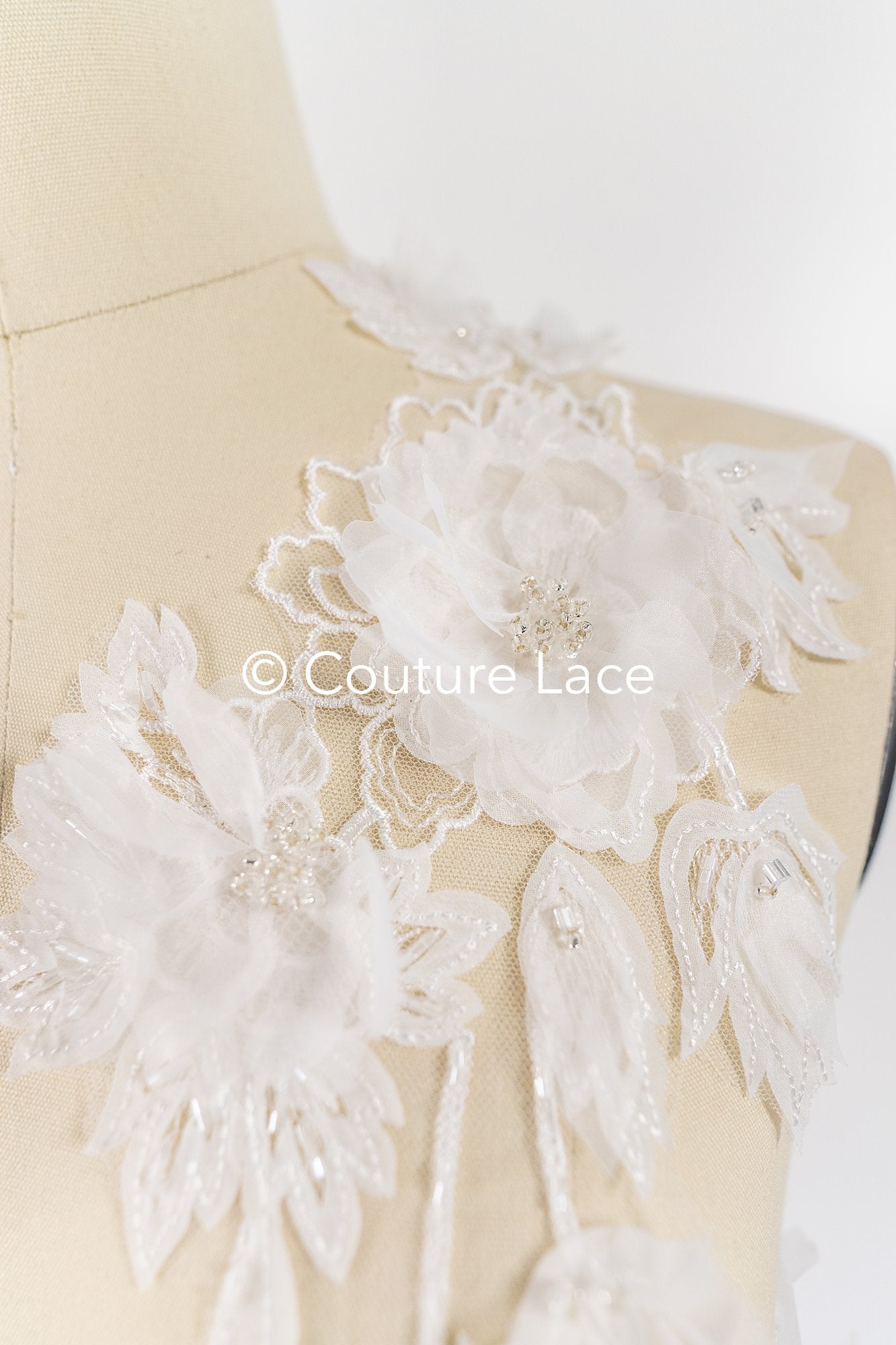 3D flower appliqués for wedding dresses/ wedding dress lace flowers // A25-479
