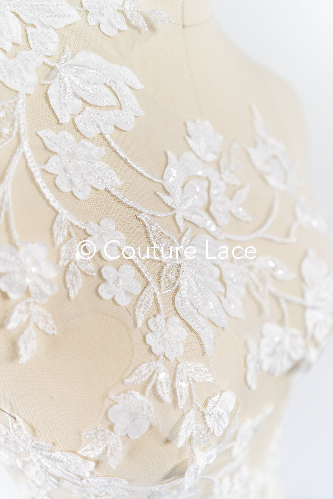 Romantische Applikation off-white/ Brautapplikation mit Blumen/ Brautkleid Spitzenapplikation/ Brautspitze Applikation// A24-377