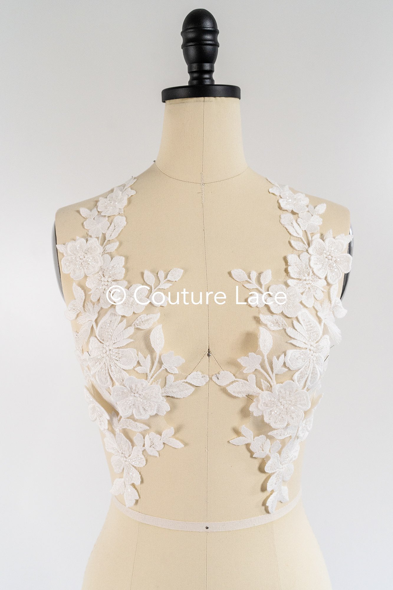 Romantische Applikation off-white/ Brautapplikation mit 3D Blumen & Perlen/ Brautkleid Spitzenapplikation/ Blumen Brautspitze Applikation// A24-383