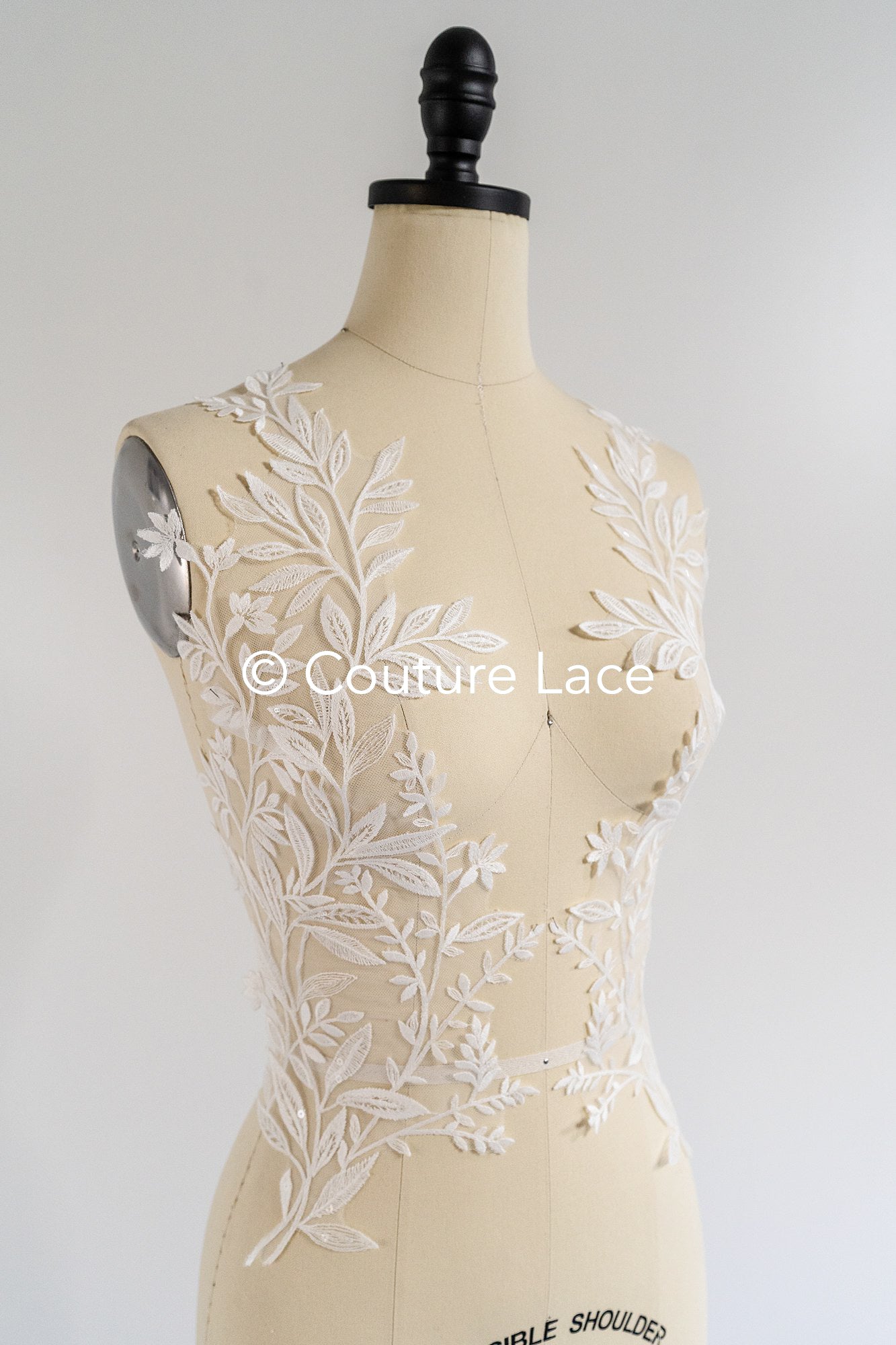 Romantische Applikation off-white/ Brautapplikation mit Blumen & Pailletten/ Brautkleid Spitzenapplikation/ Blumen Brautspitze Applikation// A24-386