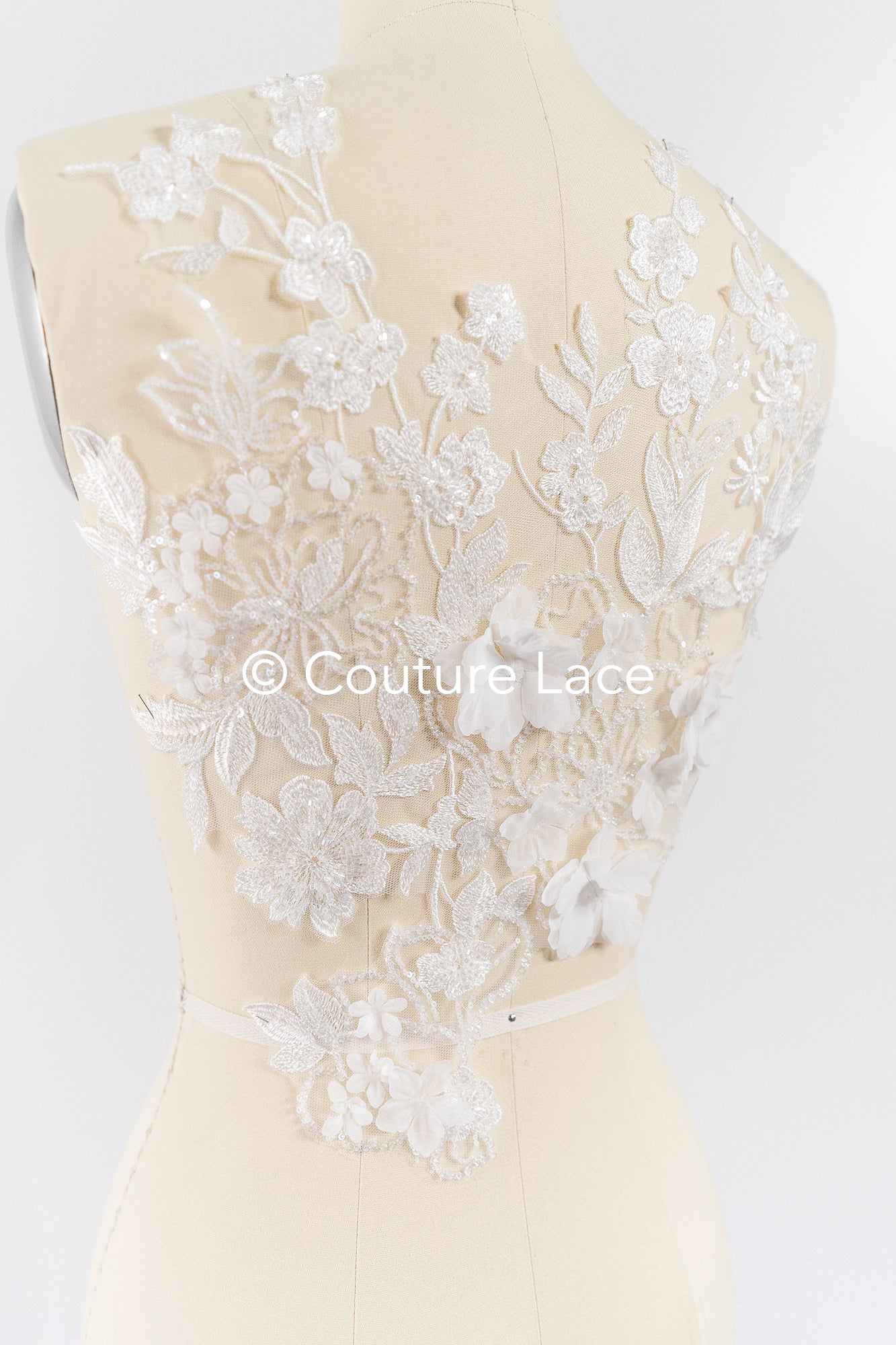 Brautspitzenapplikationen mit 3D Blumen/ Brautkleid Spitzenverzierungen mit Perlen// A24-466