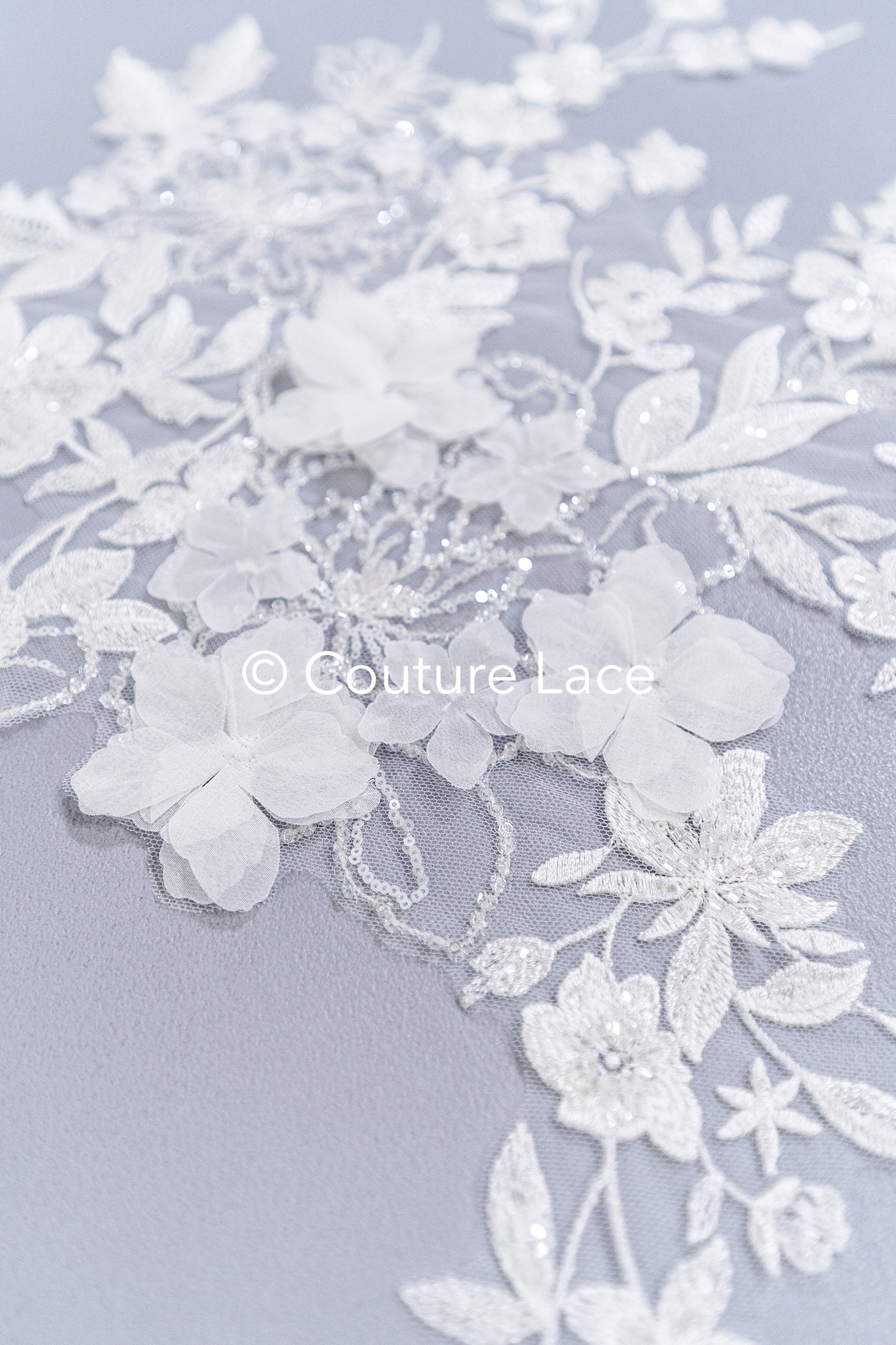 Brautspitzenapplikationen mit 3D Blumen/ Brautkleid Spitzenverzierungen mit Perlen// A24-466