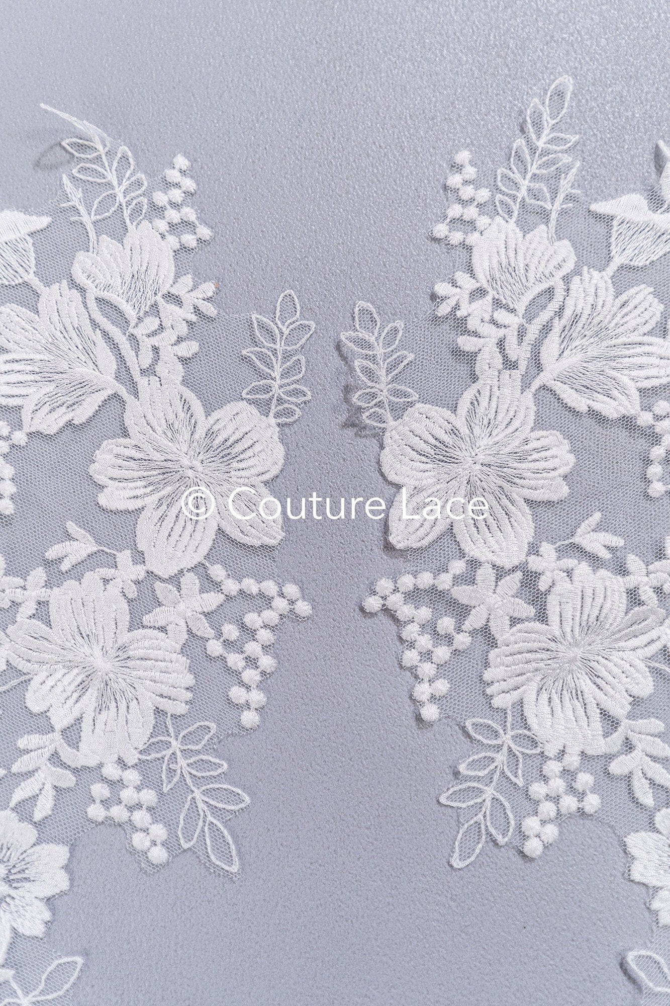 Florale Applikationen für Brautkleider/ Brautkleidspitze Blumenmotiv // A25-492