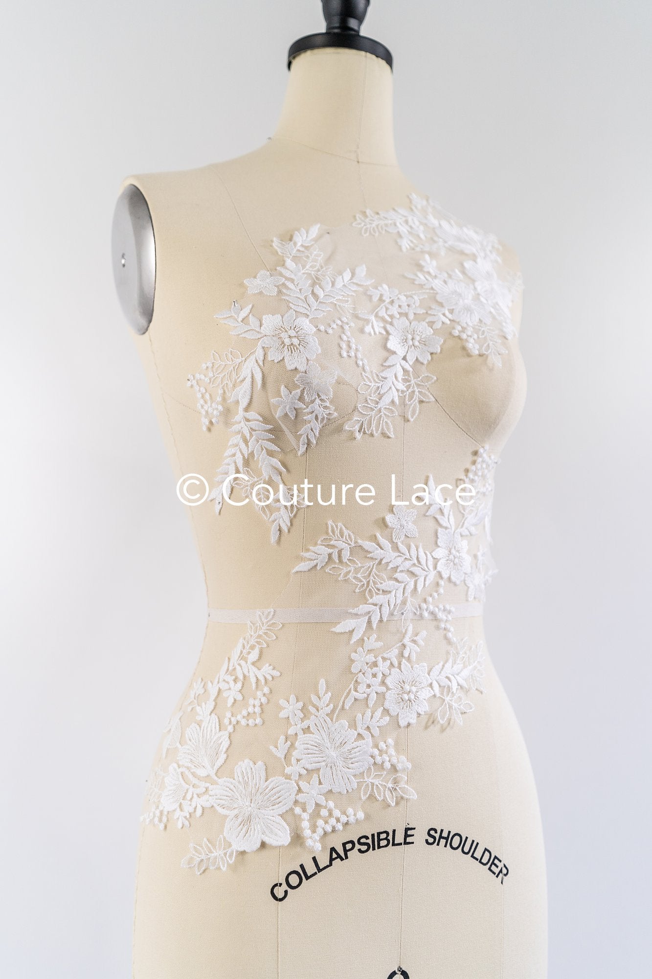 Florale Applikationen für Brautkleider/ Brautkleidspitze Blumenmotiv // A25-492