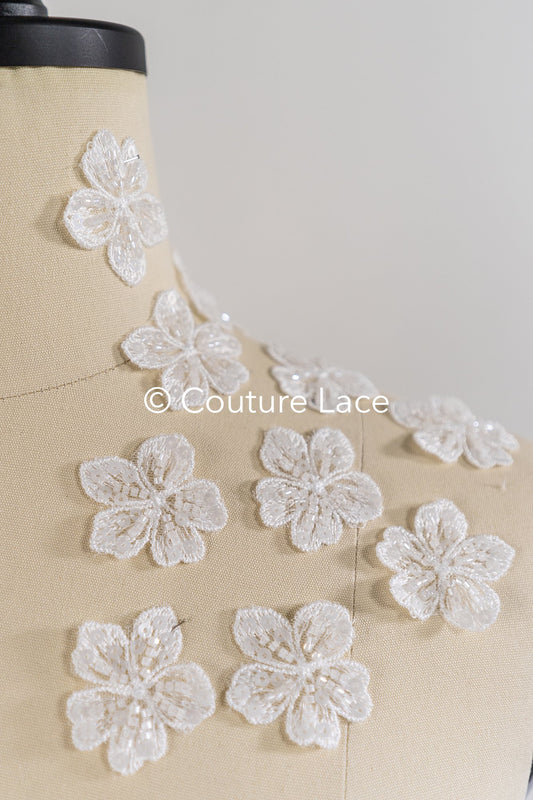20 piezas de flores de encaje para coser / Aplicaciones de flores 3D de encaje / Aplicaciones de encaje para vestido de novia / Encaje nupcial // A26-505