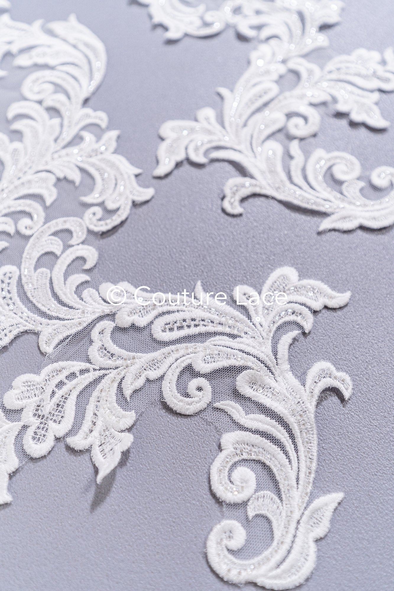 Perlen bestickte barocke Applikationen für Brautkleider/ Brautkleidspitze Perlen Motive // A25-509