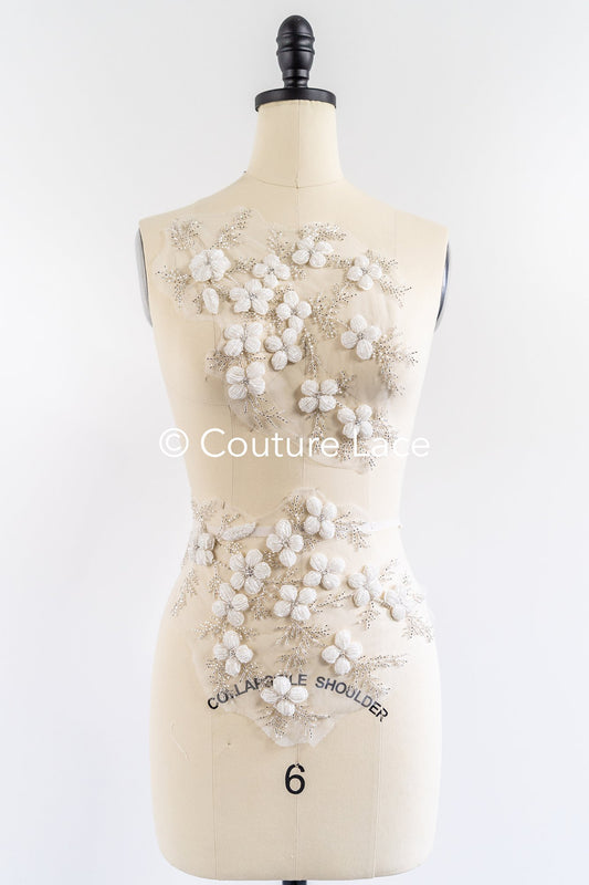 Handbestickte 3D Applikationen mit 3D Blumen für Brautkleider // A25-517