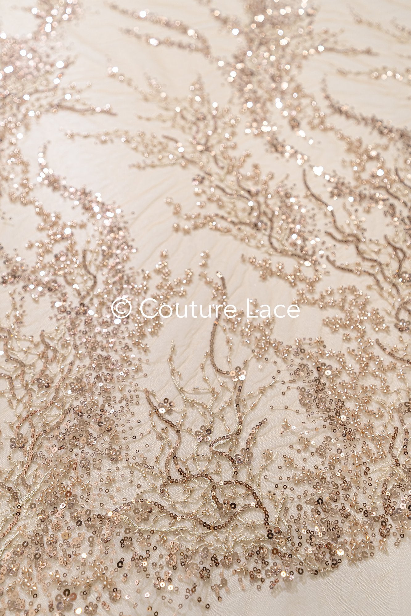 Rose Gold Spitze mit Perlen/ perlenbesetzter Couture Spitzenstoff/ kupfer Spitzenstoff/ Abendkleid Perlen Stoff// L22-488